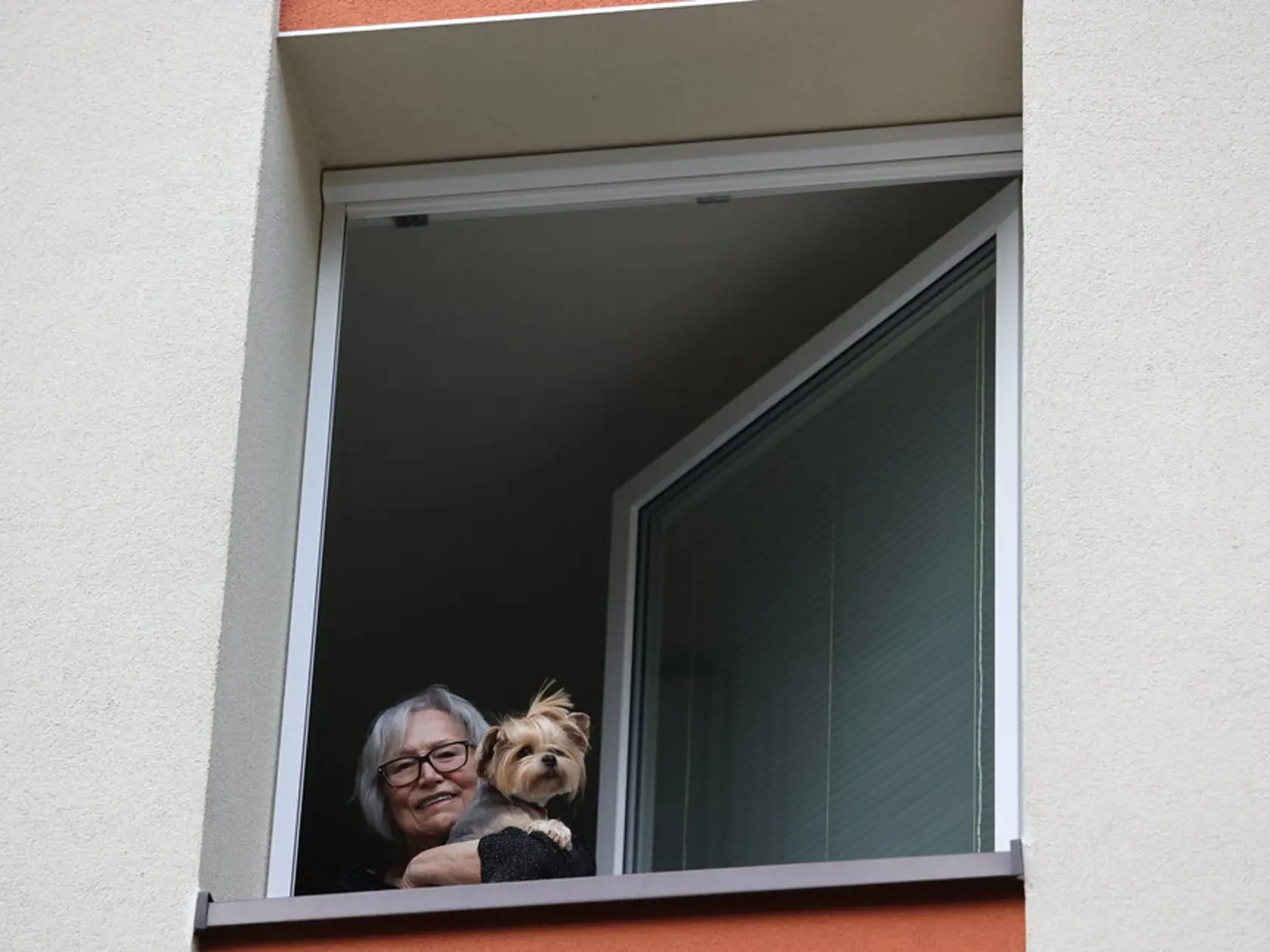 Marta Kubišová sa bojí korony. Českému Blesku dala rozhovor cez okno.