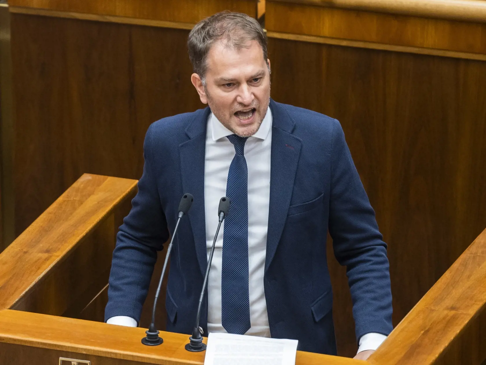Na snímke podpredseda vlády SR a minister financií SR Igor Matovič (OĽaNO) počas 71. schôdze Národnej rady SR v Bratislave 13. septembra 2022.