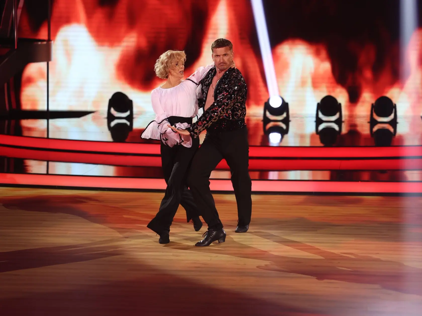Ján Koleník a Tatiana Drexler predviedli ohnivé Paso Doble. Padol aj bozk!