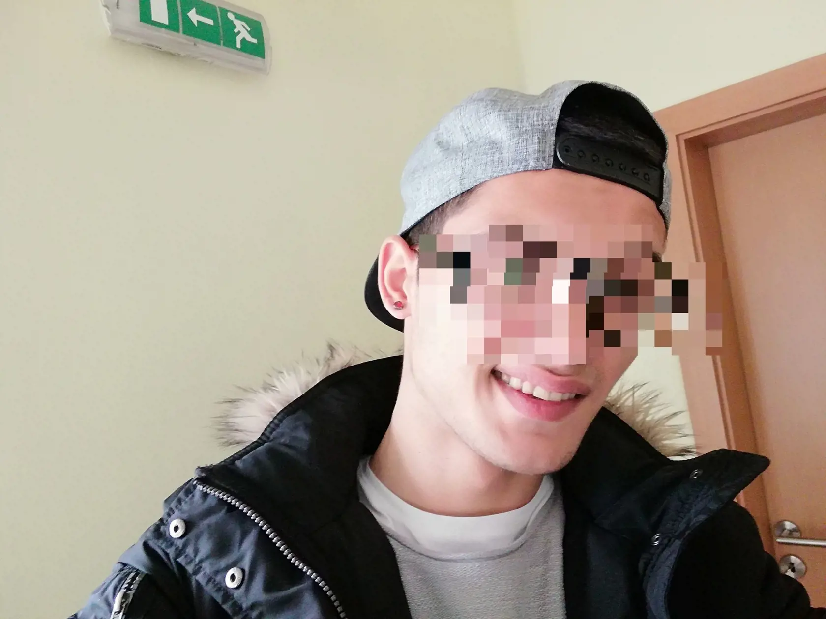 Milan sa nesnažil zabrániť vražde, ale sa tiež podieľal na mučení obete.