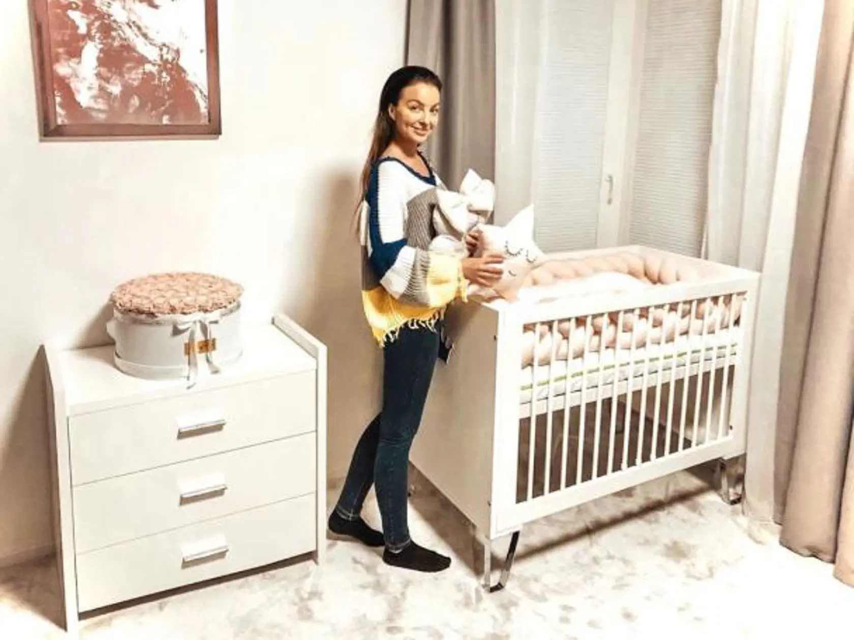 Mama Twiinska vyvolala poriadny rozruch! Pozrite na malú Lindu, fanúšikovia si všimli...