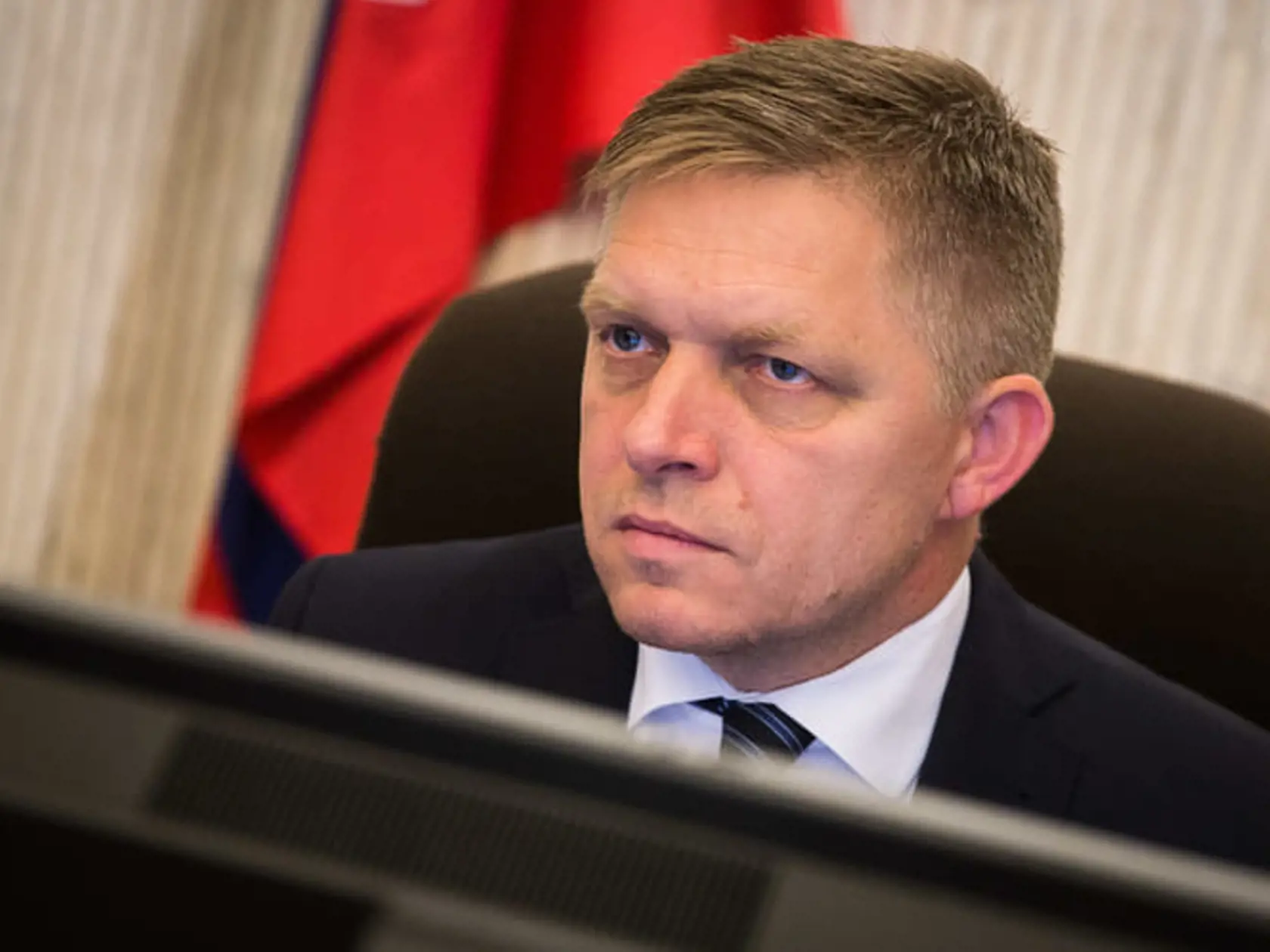 Premiér a predseda vlády Robert Fico. Veštica pre neho nemá dobré správy.