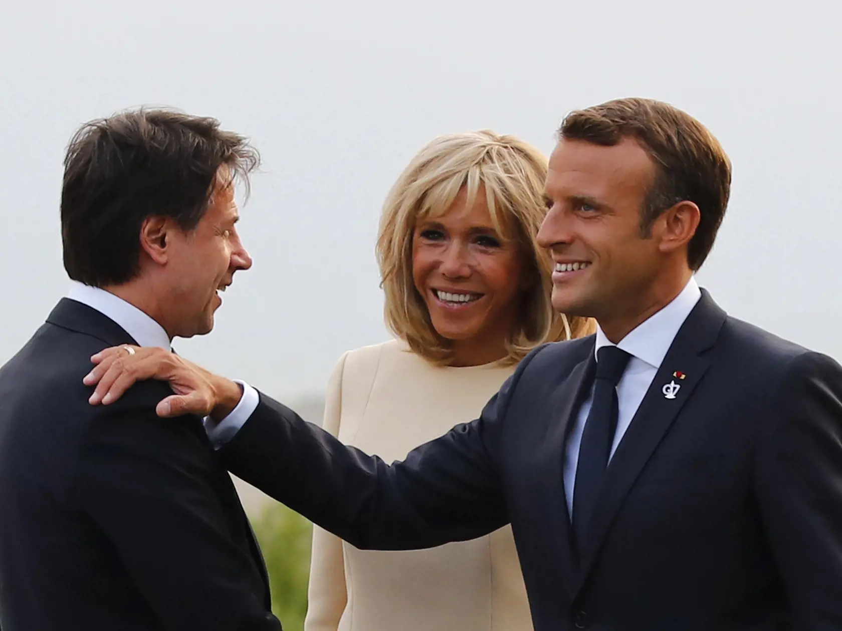 Brigitte Macron na samite lídrov G7 sprevádzala svojho manžela, francúzskeho prezidenta Emmanuela Macrona.