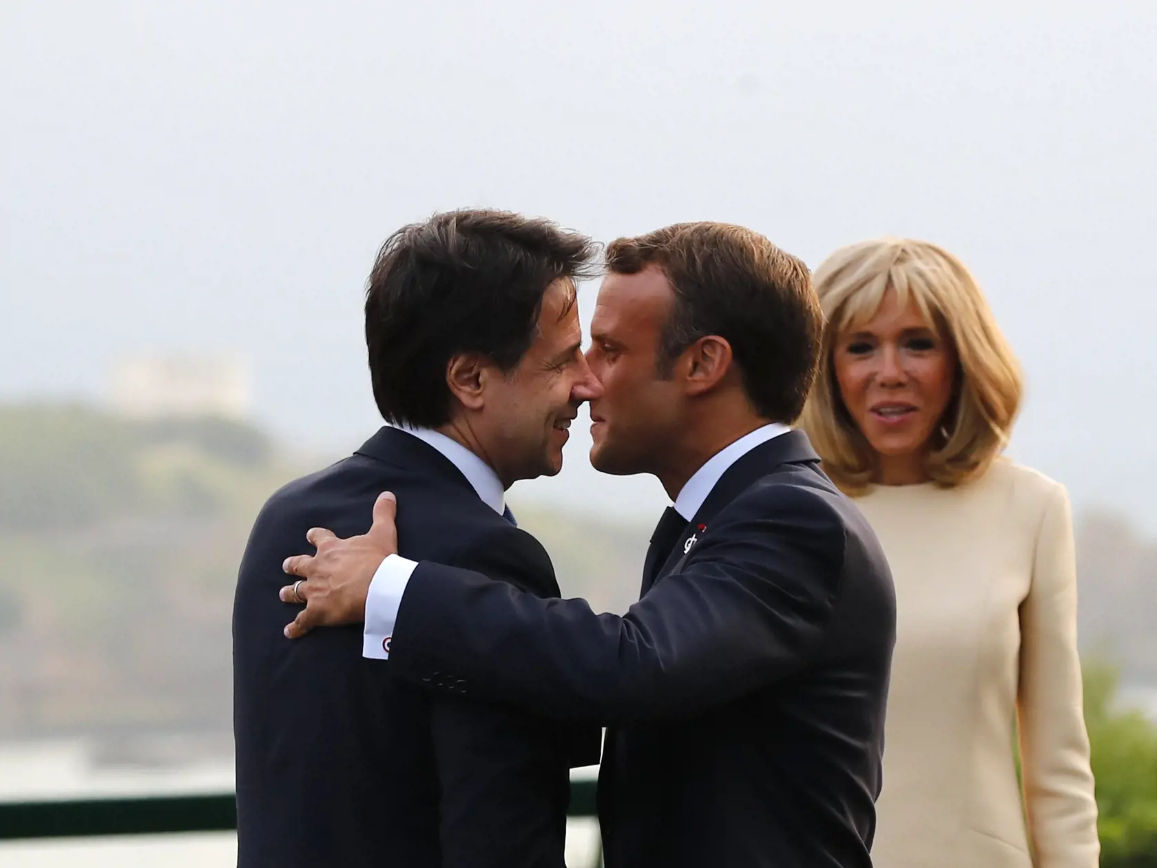 Brigitte Macron na samite lídrov G7 sprevádzala svojho manžela, francúzskeho prezidenta Emmanuela Macrona.