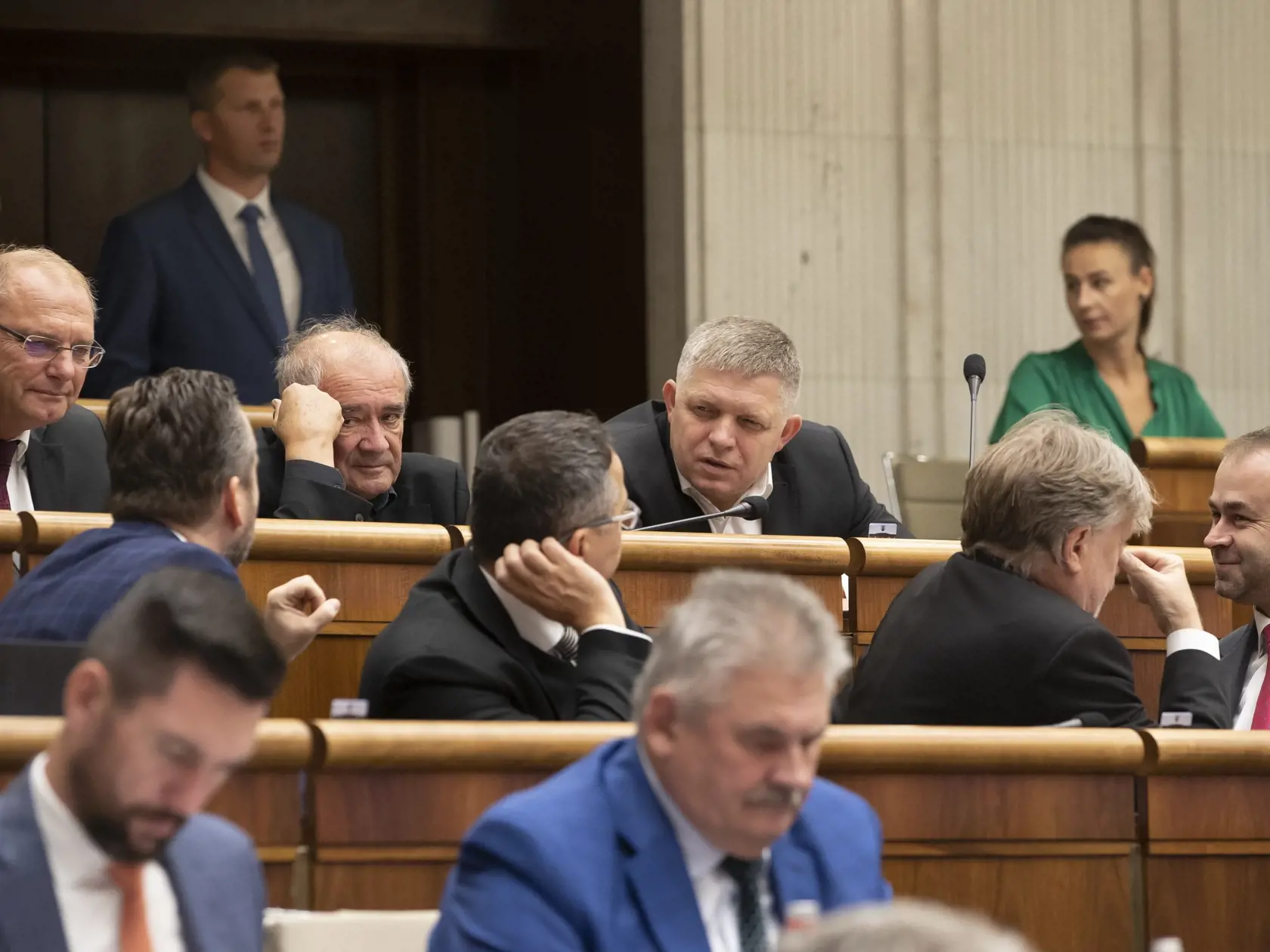 72. schôdza Národnej rady Slovenskej republiky, počas ktorej poslanci hlasovali aj o návrhu odvolania Igora Matoviča z postu ministra financií SR. Na snímke je Robert Fico.