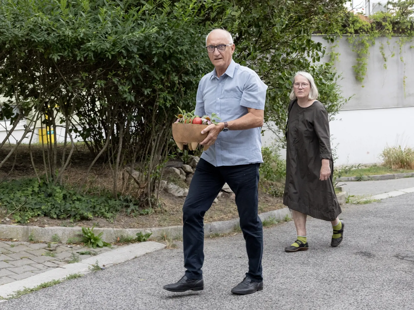 Súkromná oslava 78. narodenín speváčky Marcely Laiferovej. Na snímke sú gratulanti Jozef Banáš s manželkou Máriou.
