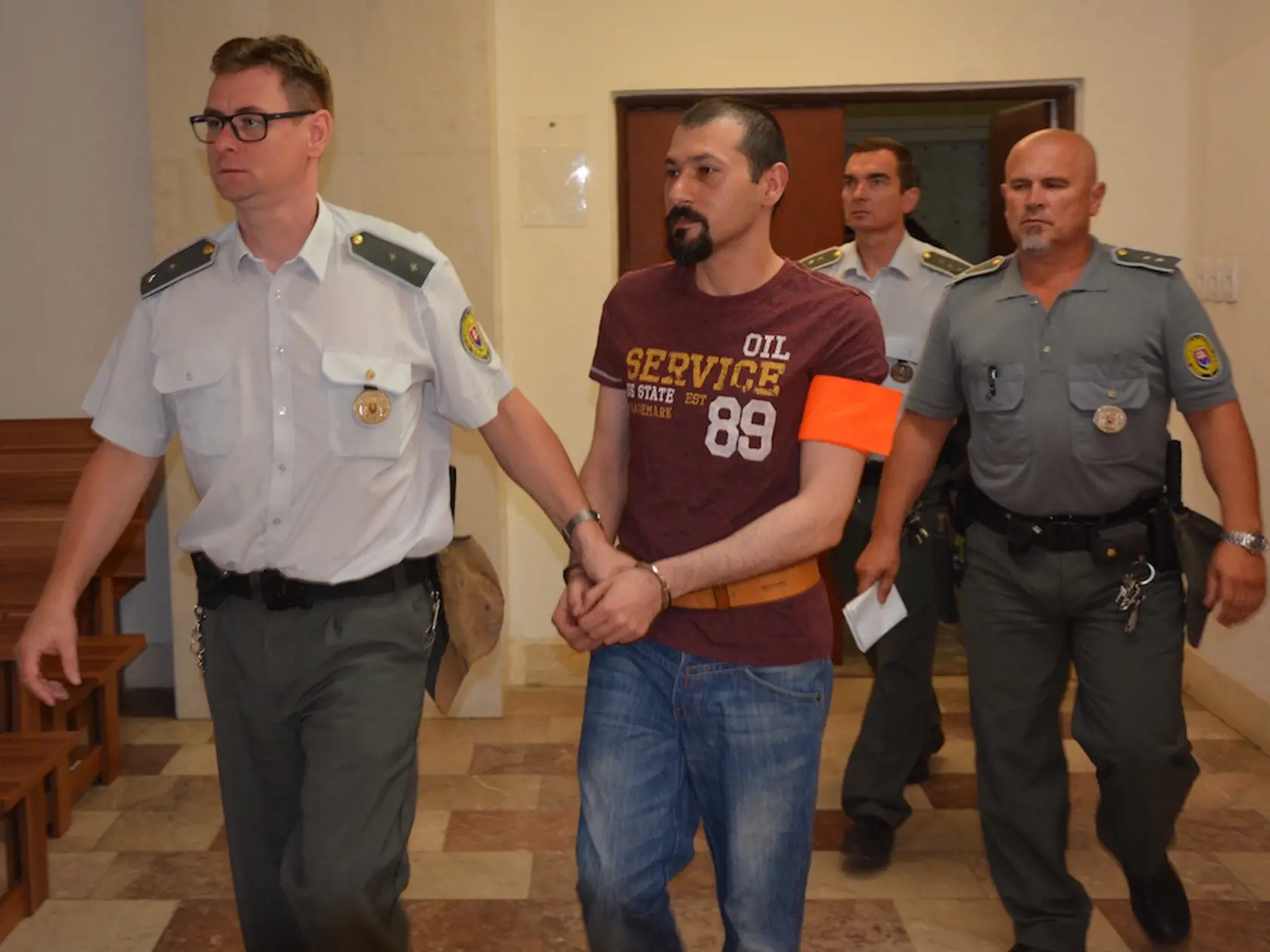 Grék Michail Chatzitheodoridis (32) sa postavil pred prešovský súd pre obžalobu z vraždy bývalej družky a matky jeho syna Veroniky Mitaľovej (†27) z Vtáčkoviec (okres Košice-okolie). 