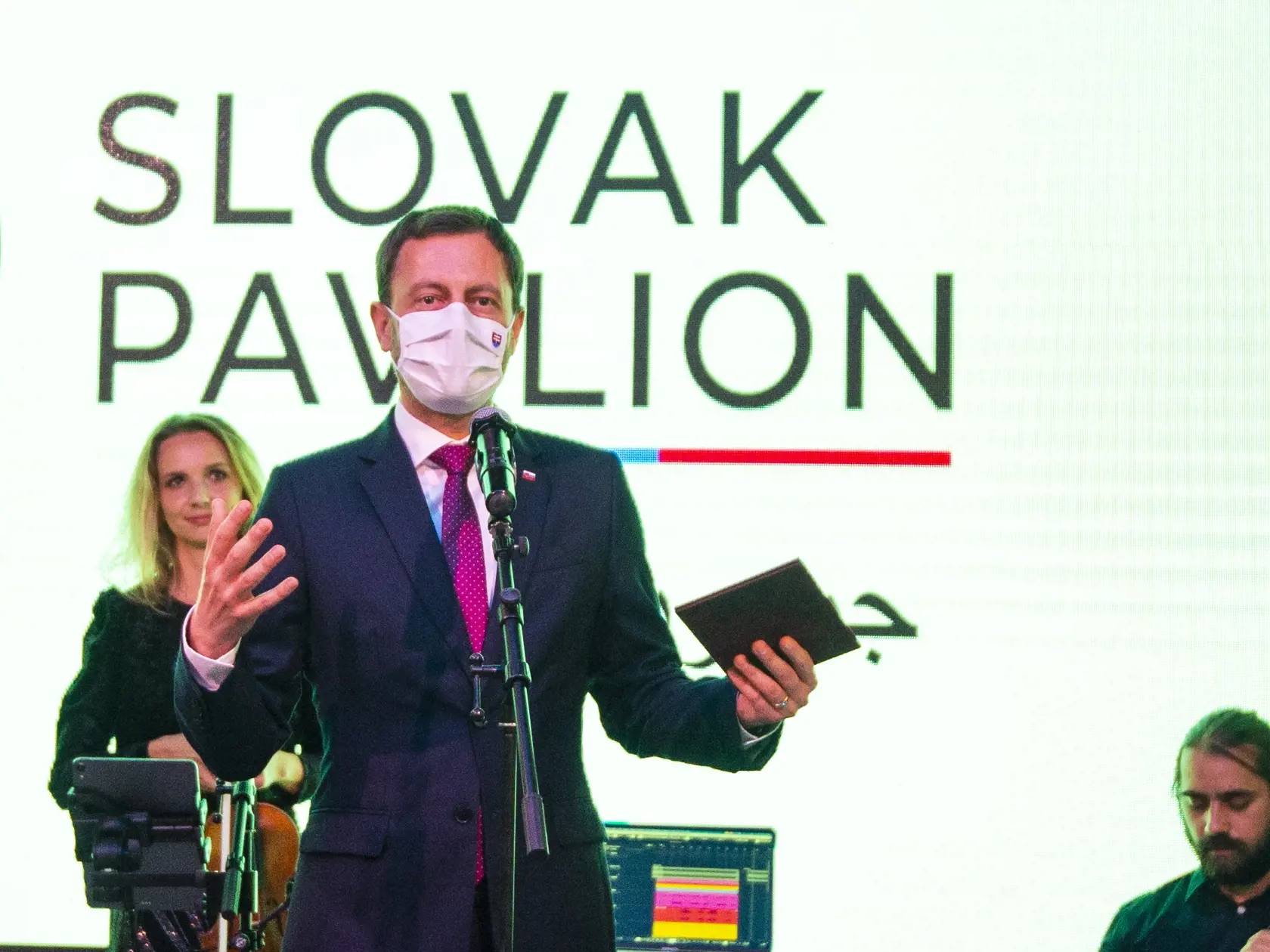 Na snímke premiér Eduard Heger (OĽaNO) počas  slávnostnej prezentácie slovenského pavilónu na Svetovej výstave Expo Dubaj 2020 v Dubaji v piatok 15. októbra. FOTO TASR - Jakub Kotian