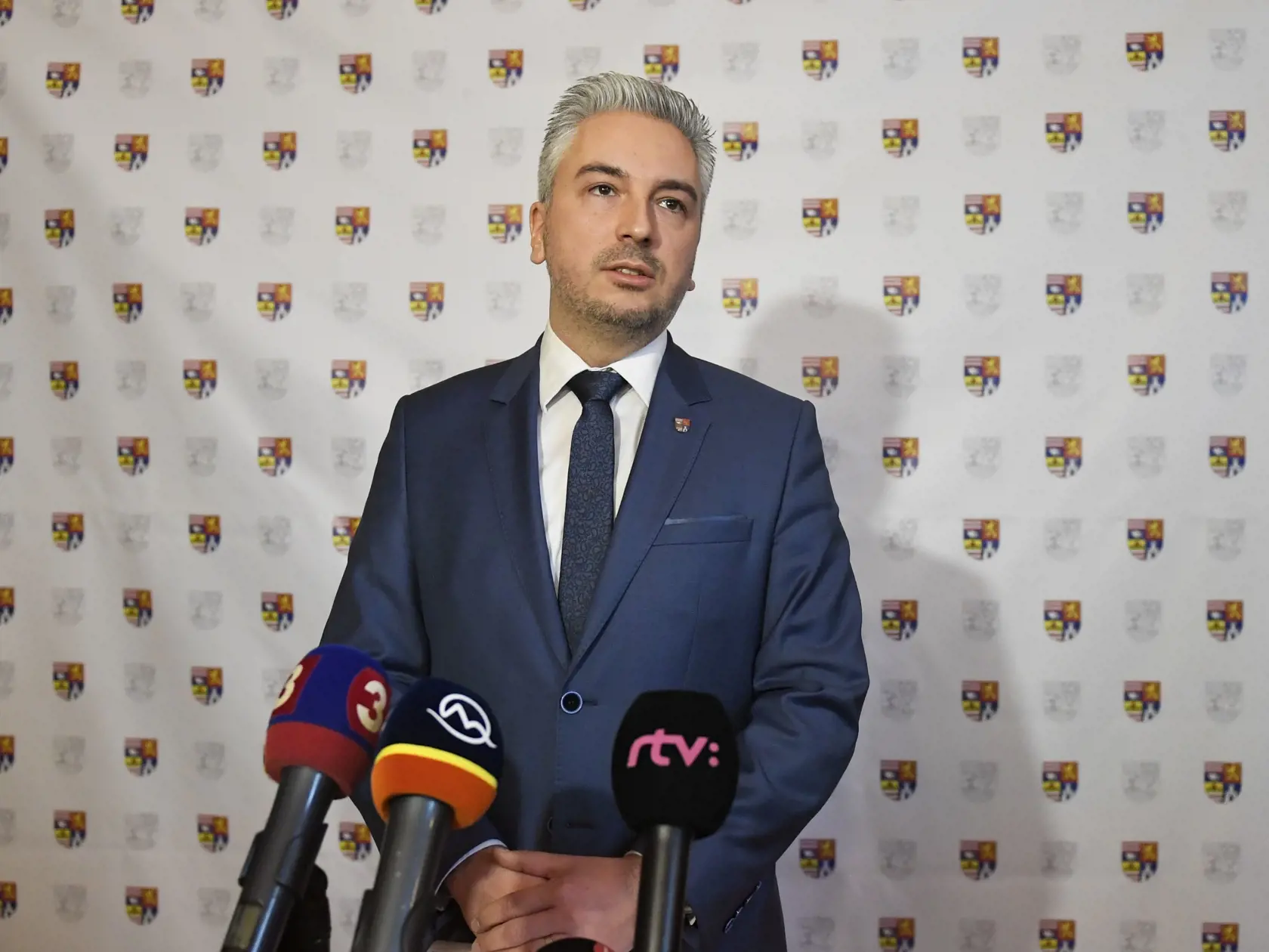 OBIŠLI ICH? Zmenu adresy školy vraj nik na župu nehlásil. „Bohužiaľ, máme vážne podozrenie, že v škole sa nevyučuje 491 žiakov, deklarovaných na papieri, ale reálne tam edukujú maximálne pár desiatok ľudí,“ hovorí košický župan Rastislav Trnka.