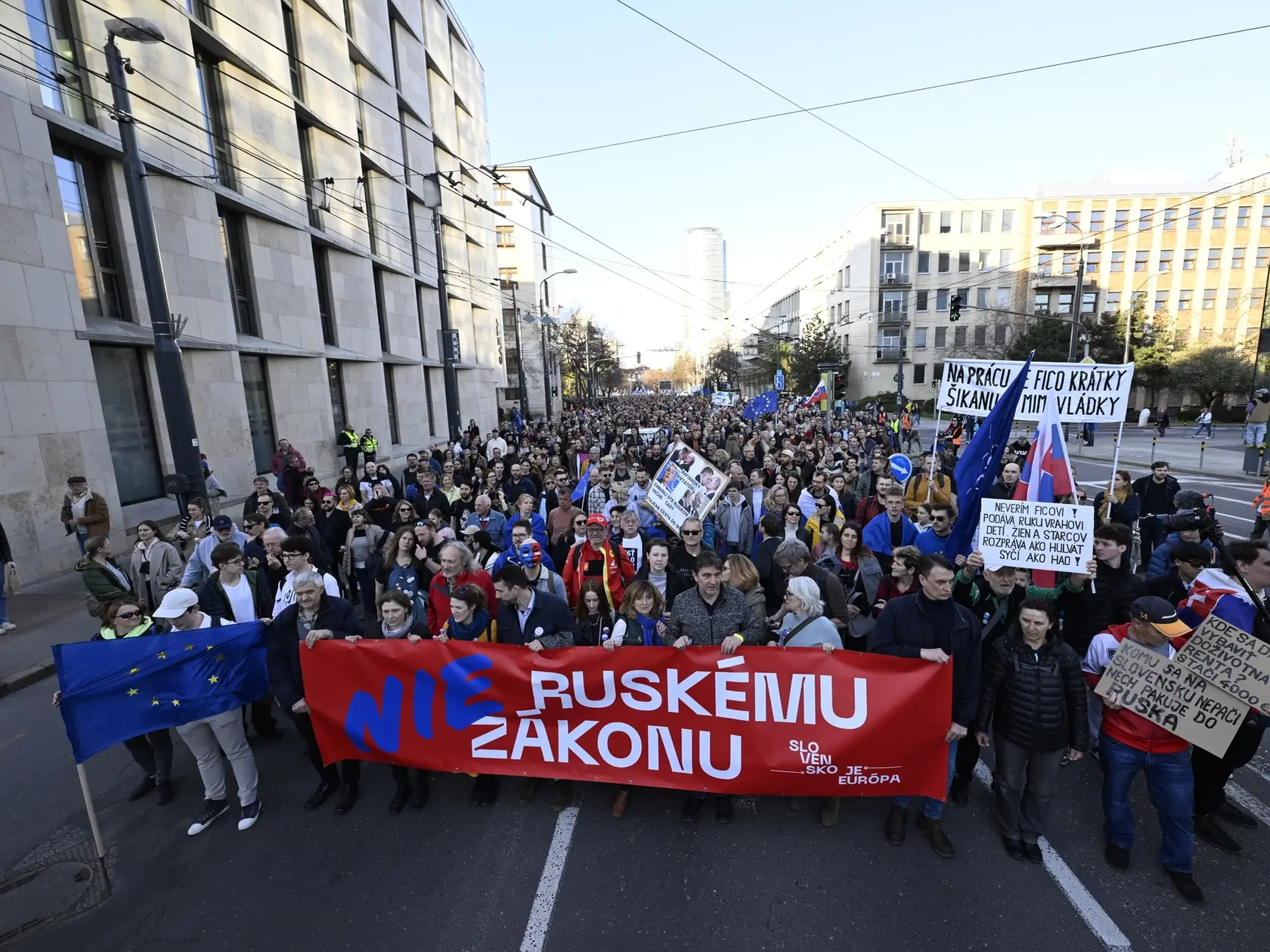 Pochod„Nie ruskému zákonu!“ v Bratislave