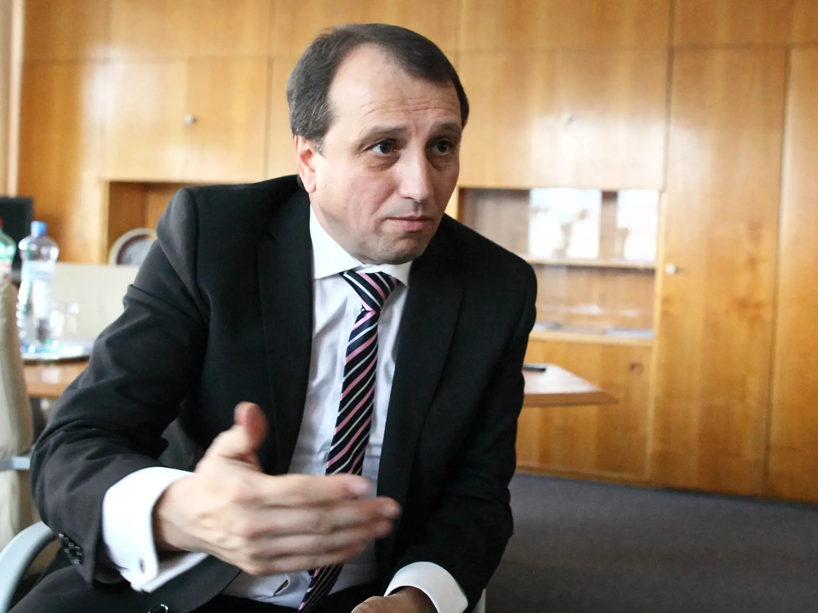 Štátny tajomník ministerstva práce a sociálnych vecí Jozef Burian.