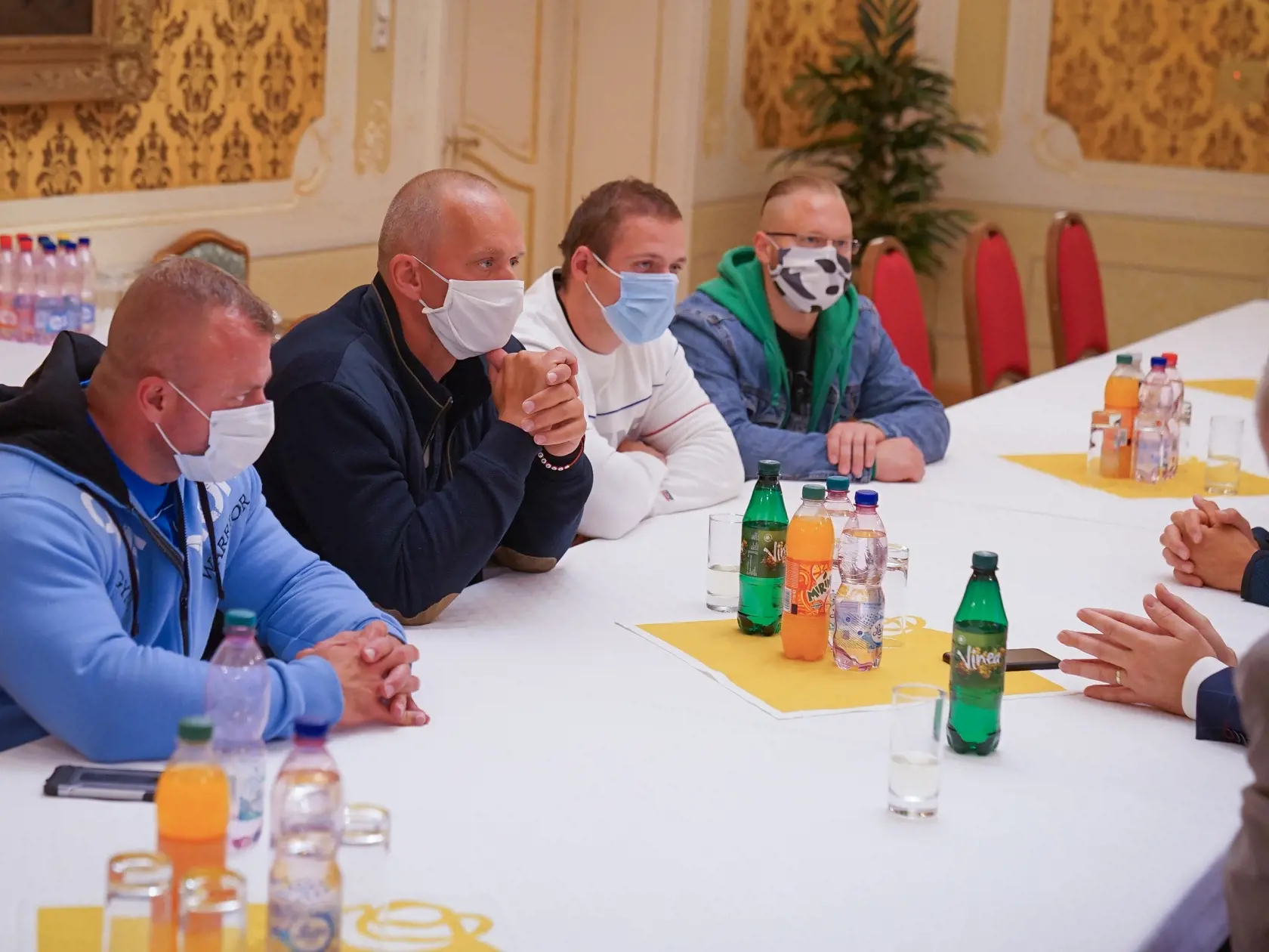Premiér Igor Matovič sa stretol so zástupcami fitnescentier.