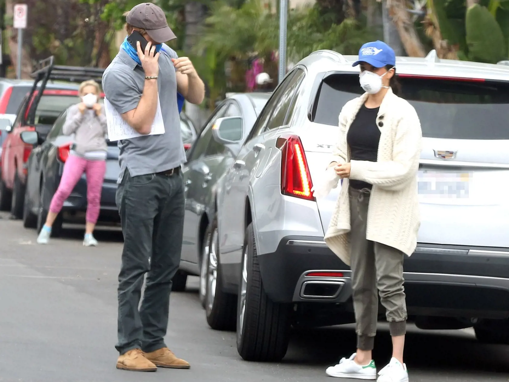 Harry a Meghan pomáhajú v Los Angeles.