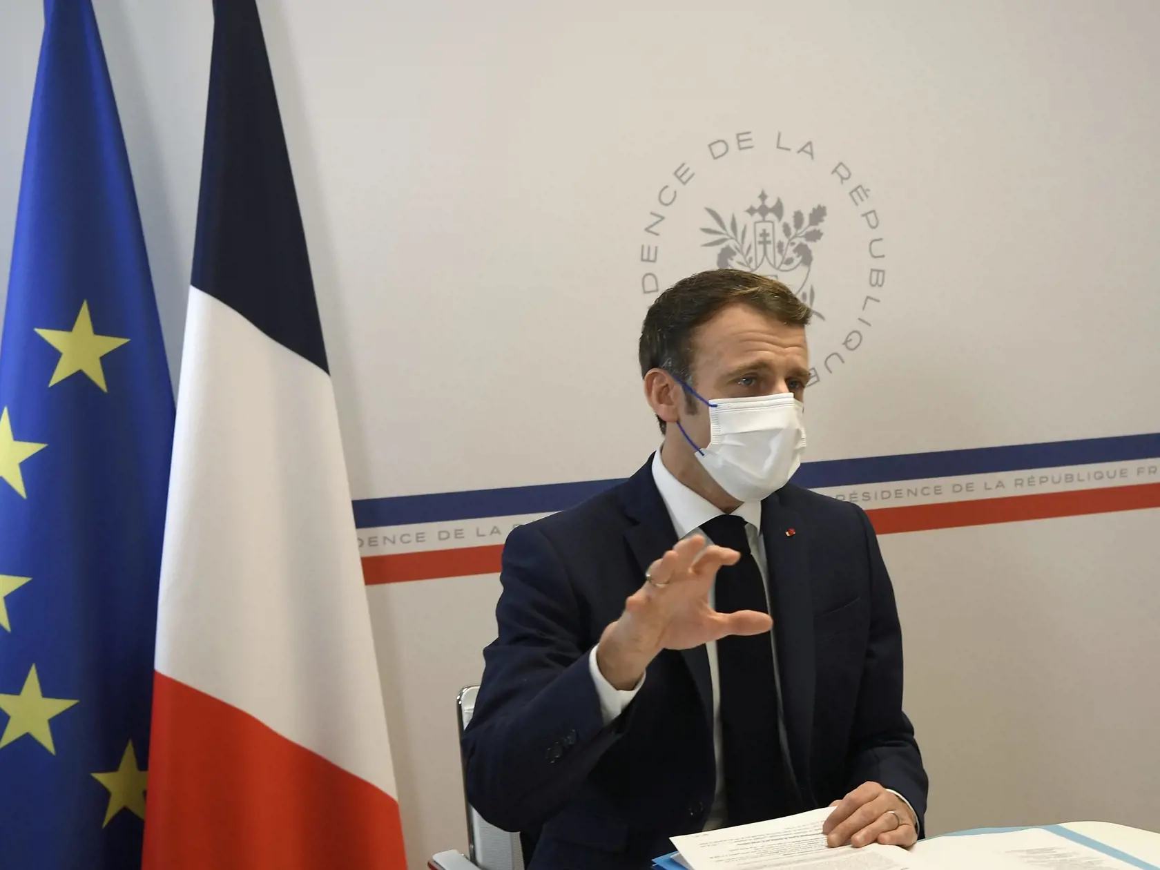 Francúzsko sa bude počas svojho šesťmesačného predsedníctva v Rade EÚ "naplno angažovať" v prospech Európskej únie. V novoročnom príhovore, zverejnenom v piatok večer, to povedal prezident Emmanuel Macron, ktorý sa chce postarať o to, aby francúzske predsedníctvo "bolo obdobím pokroku".