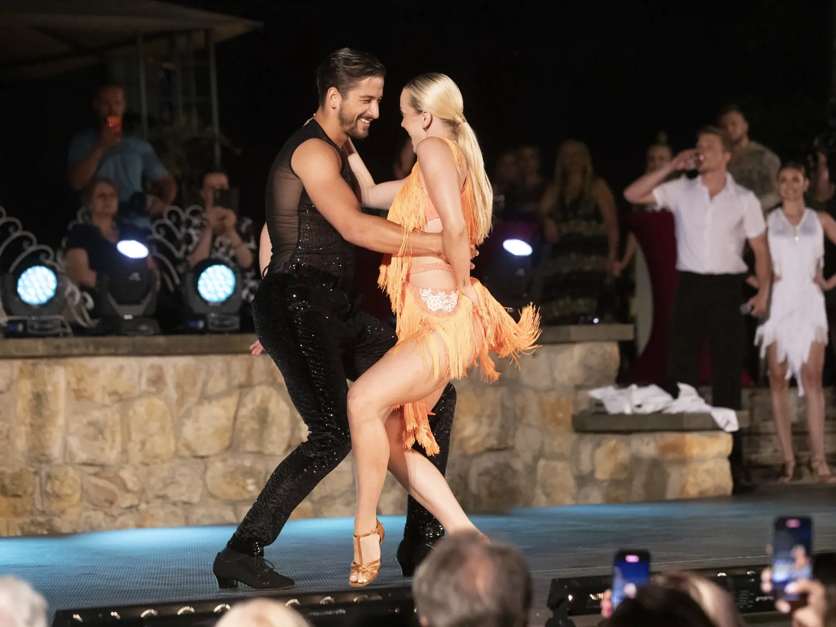 Módna prehliadka Fashion Show v Piešťanoch. Svoj tanečný talent predviedol aj Jakub Jablonský.