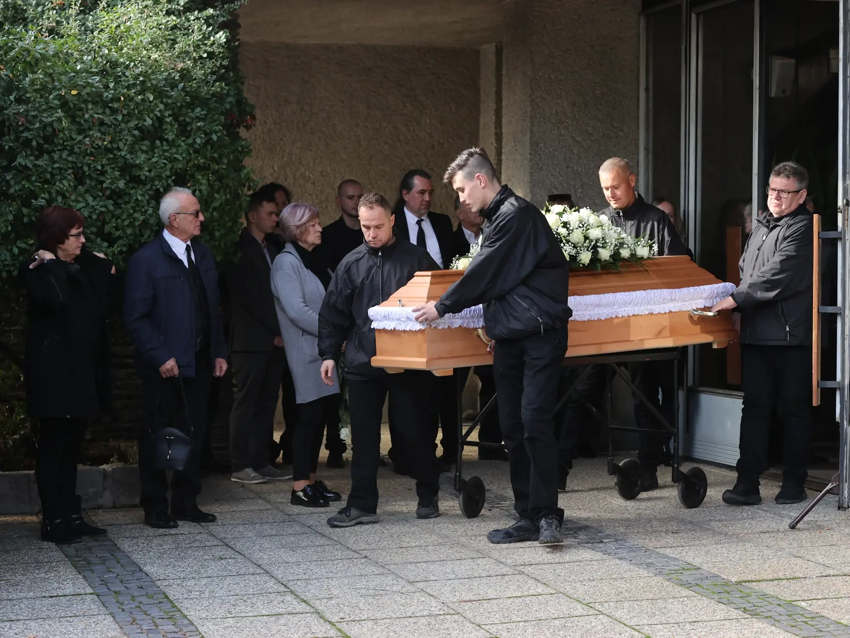 Pohreb Natálie Hamrákovej, ktorá zomrela pri nehode na Zochovej ulici v Bratislave.