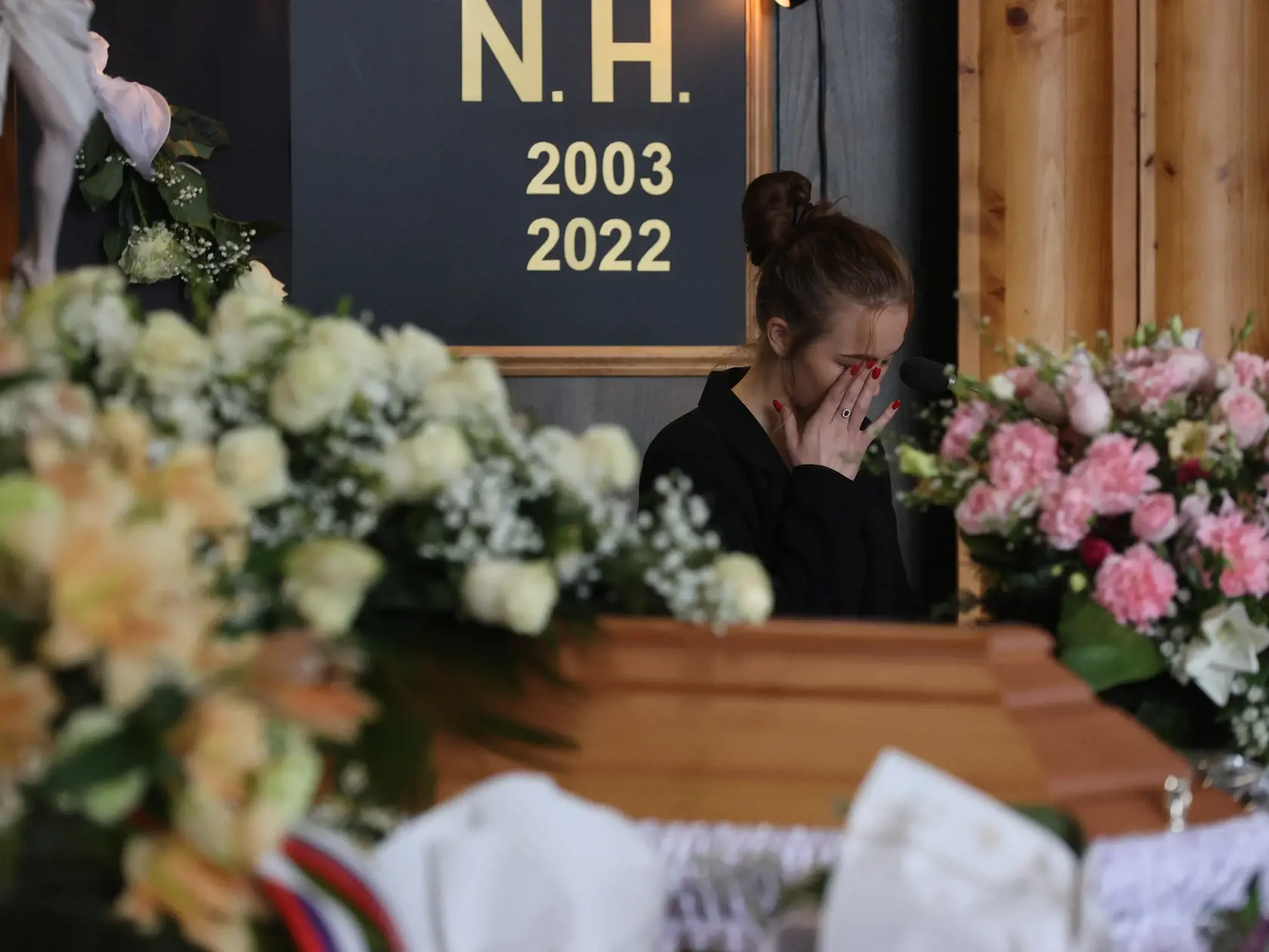 Pohreb Natálie Hamrákovej, ktorá zomrela pri nehode na Zochovej ulici v Bratislave.