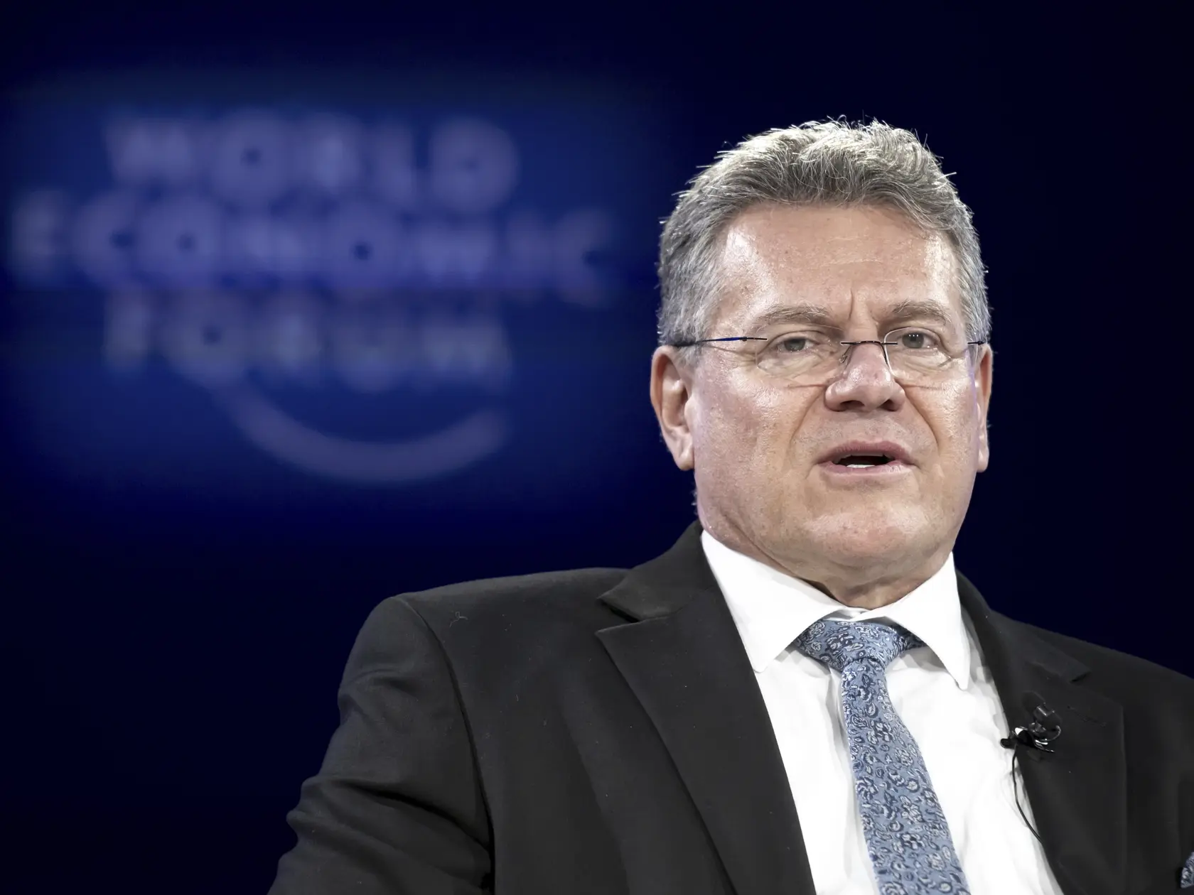 Eurokomisár pre obchod a hospodársku bezpečnosť Maroš Šefčovič vystupuje na zasadnutí Svetového ekonomického fóra (WEF) vo švajčiarskom Davose vo štvrtok 23. januára 2025.