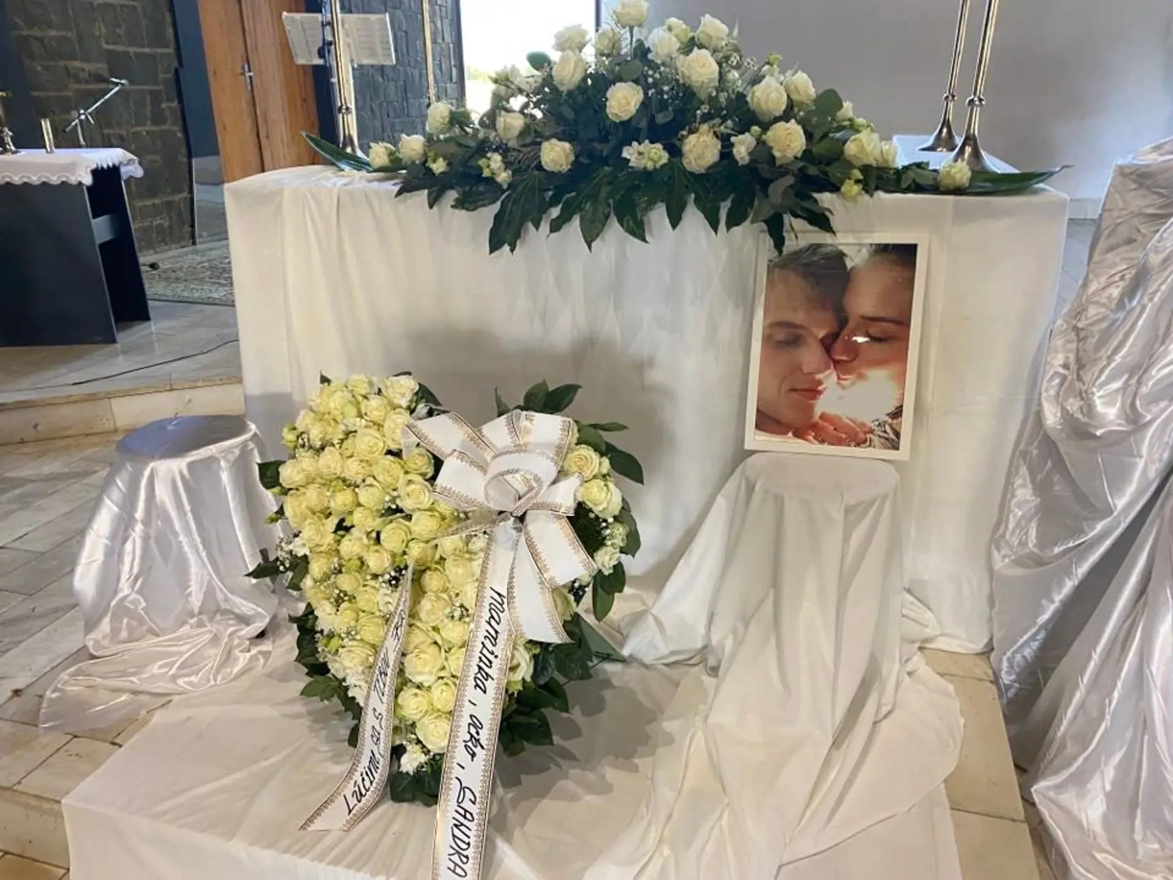 Broňa (†21) a Marek (†20) vinou opitého vodiča už nestihli počas života spečatiť ich rodiacu sa lásku.