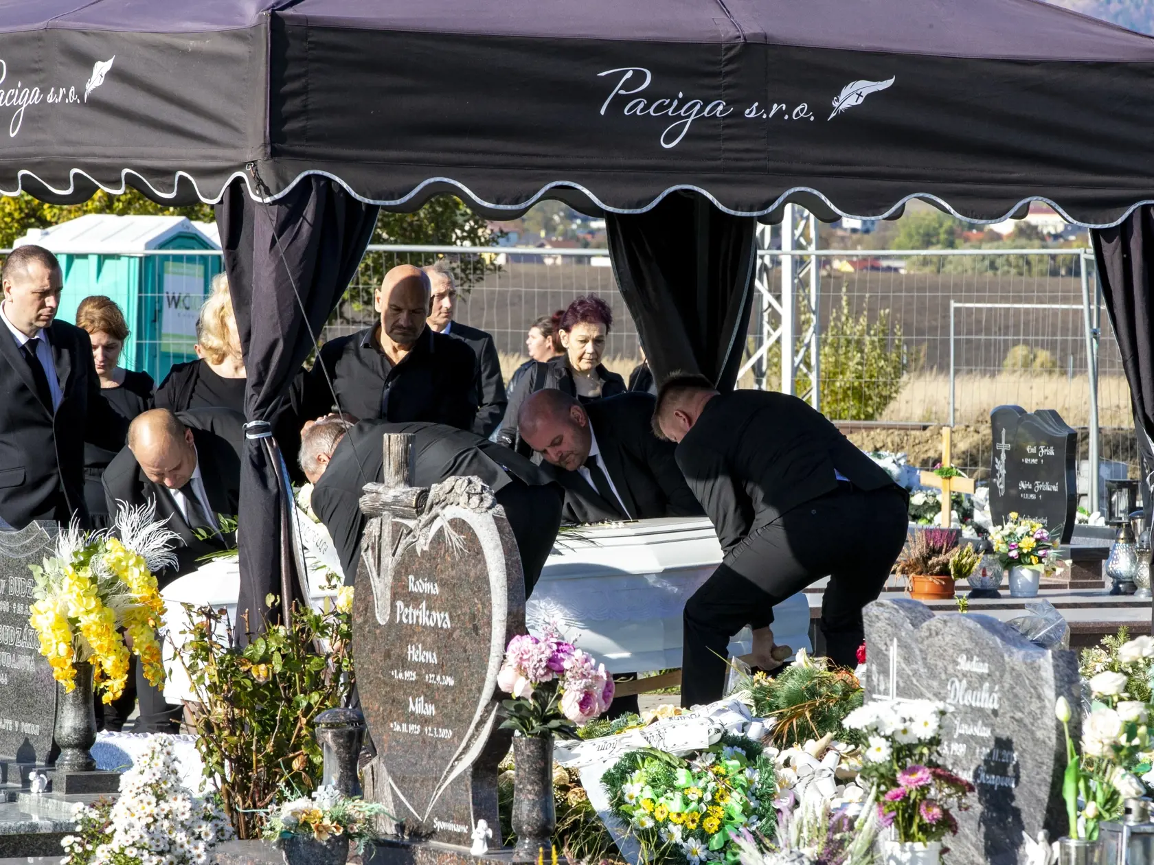 V Poprade sa konala posledná rozlúčka s Broňou Božoňovou, ktorá prišla o svoj život pri tragickej nehode na Zochovej ulici v Bratislave.