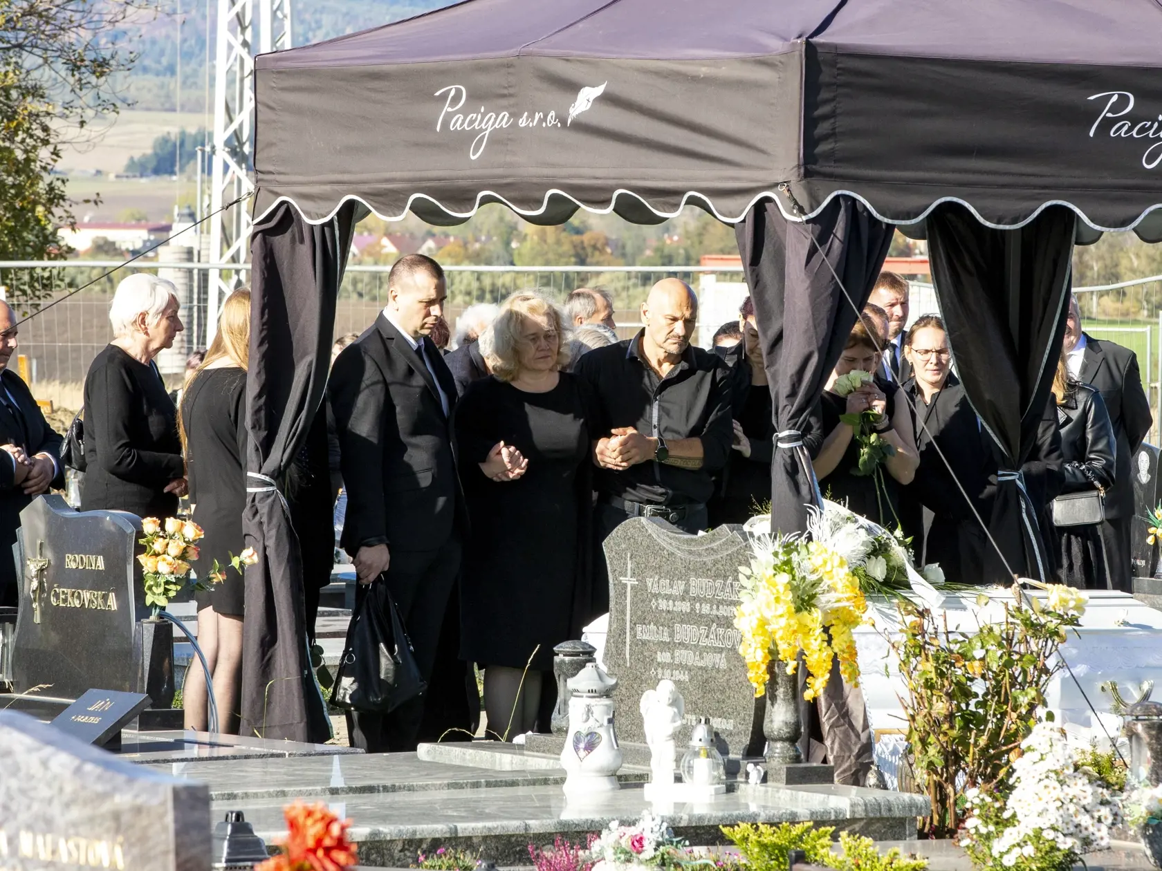V Poprade sa konala posledná rozlúčka s Broňou Božoňovou, ktorá prišla o svoj život pri tragickej nehode na Zochovej ulici v Bratislave.