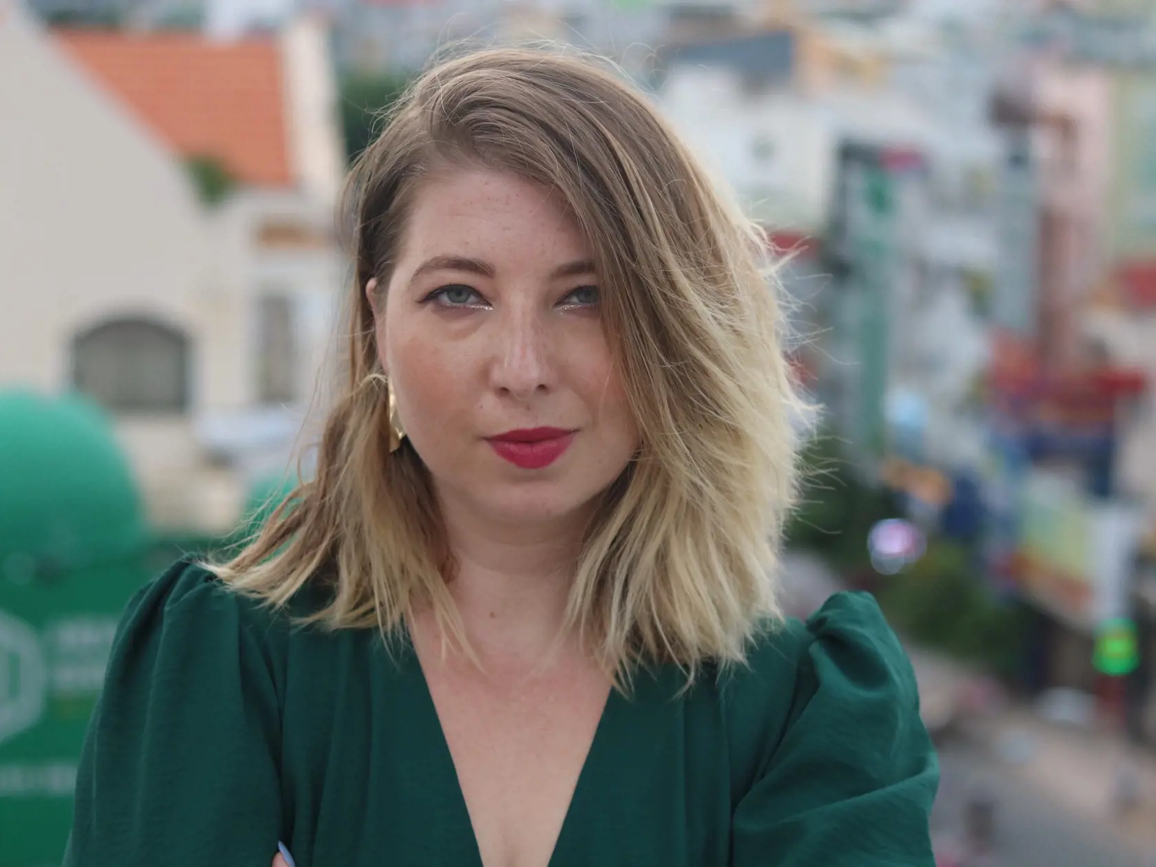 Som zvyknutá, že sa na mňa ľudia ako na blondínku na ulici pozerajú, vraví Barbora.