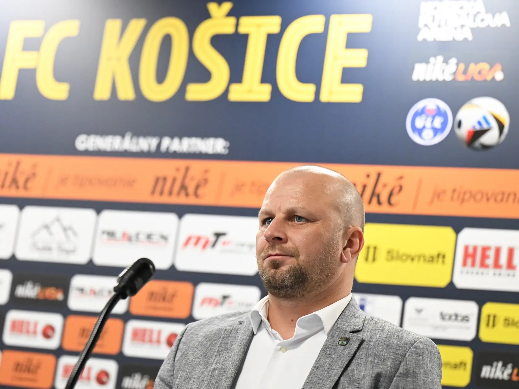 Na snímke športový riaditeľ FC Košice Marek Sapara počas tlačovej konferencie FC Košice pred štartom jarnej časti Niké ligy v Košiciach 5. februára 2025. FOTO TASR – František Iván