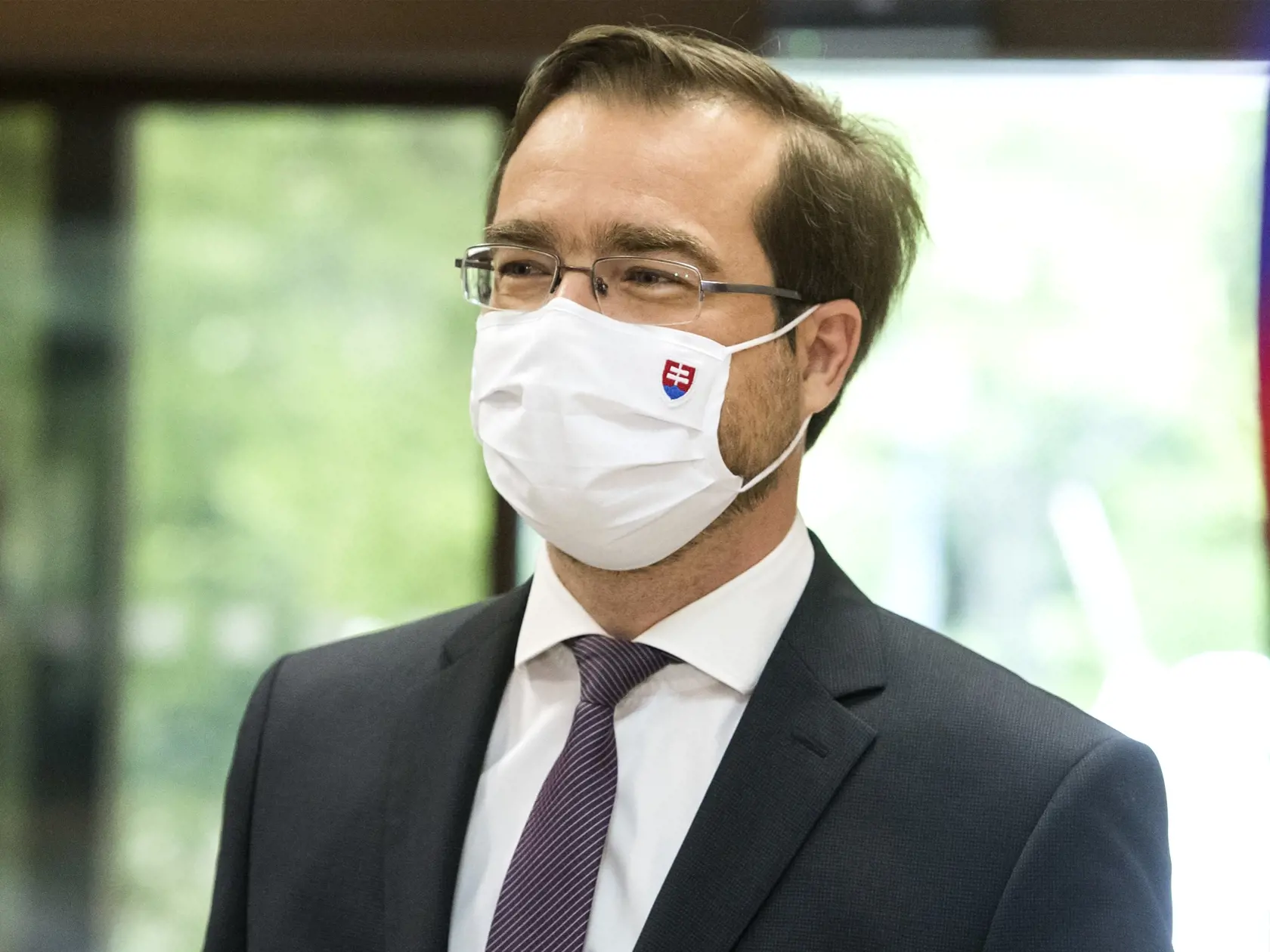 Na snímke minister zdravotníctva SR Marek Krajčí (OĽaNO) prichádza na 19. rokovanie vlády SR 14. mája 2020 v Bratislave. FOTO TASR - Martin Baumann