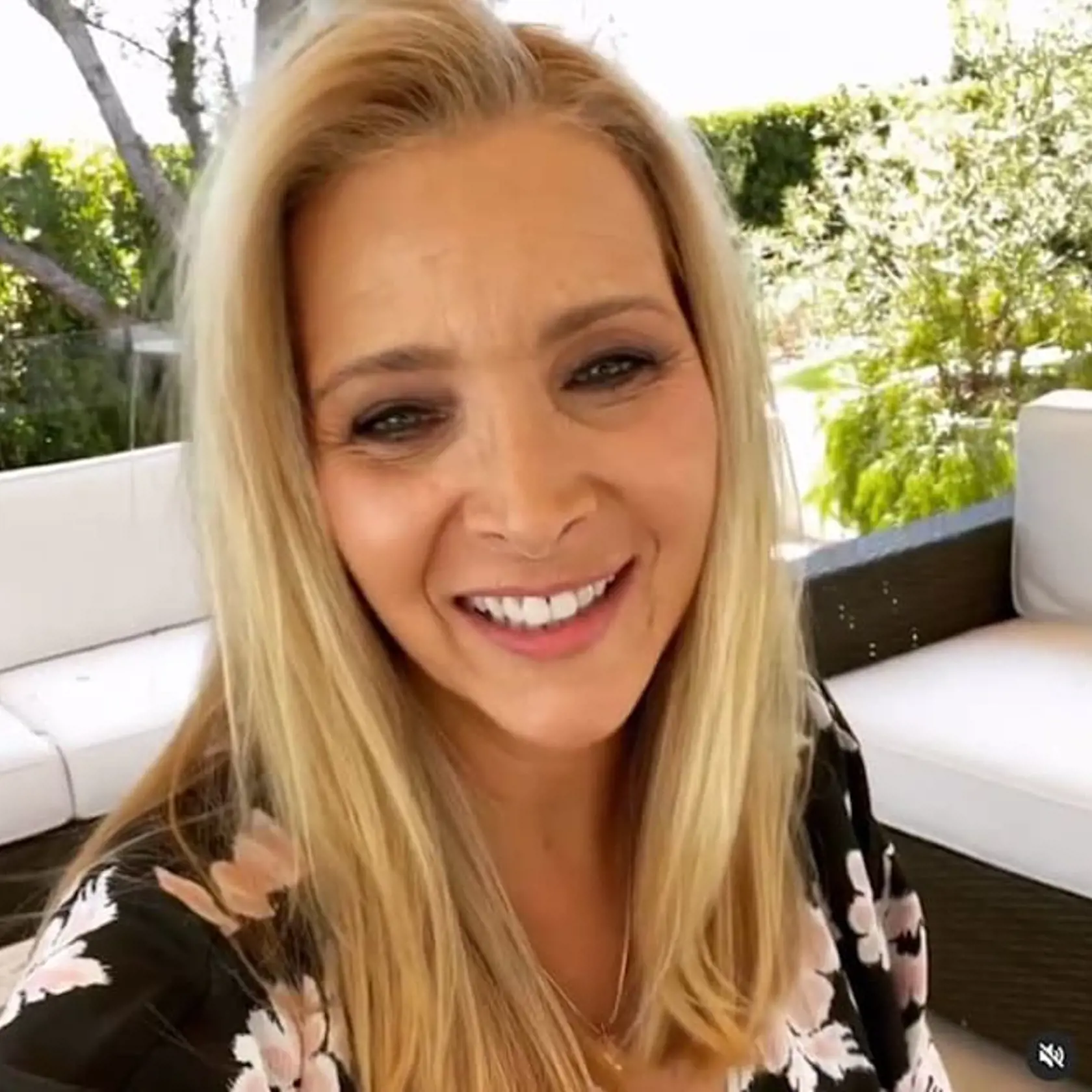 Lisa Kudrow si súkromie stráži a ukázala len malé nahliadnutie do svojho domova.