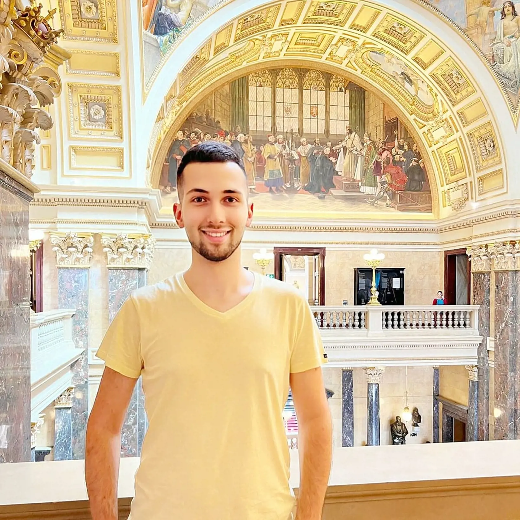 Takto nádherne  vyzerá interiér Národného múzea v Prahe. Mladý Humenčan často cestuje k našim západným susedom.