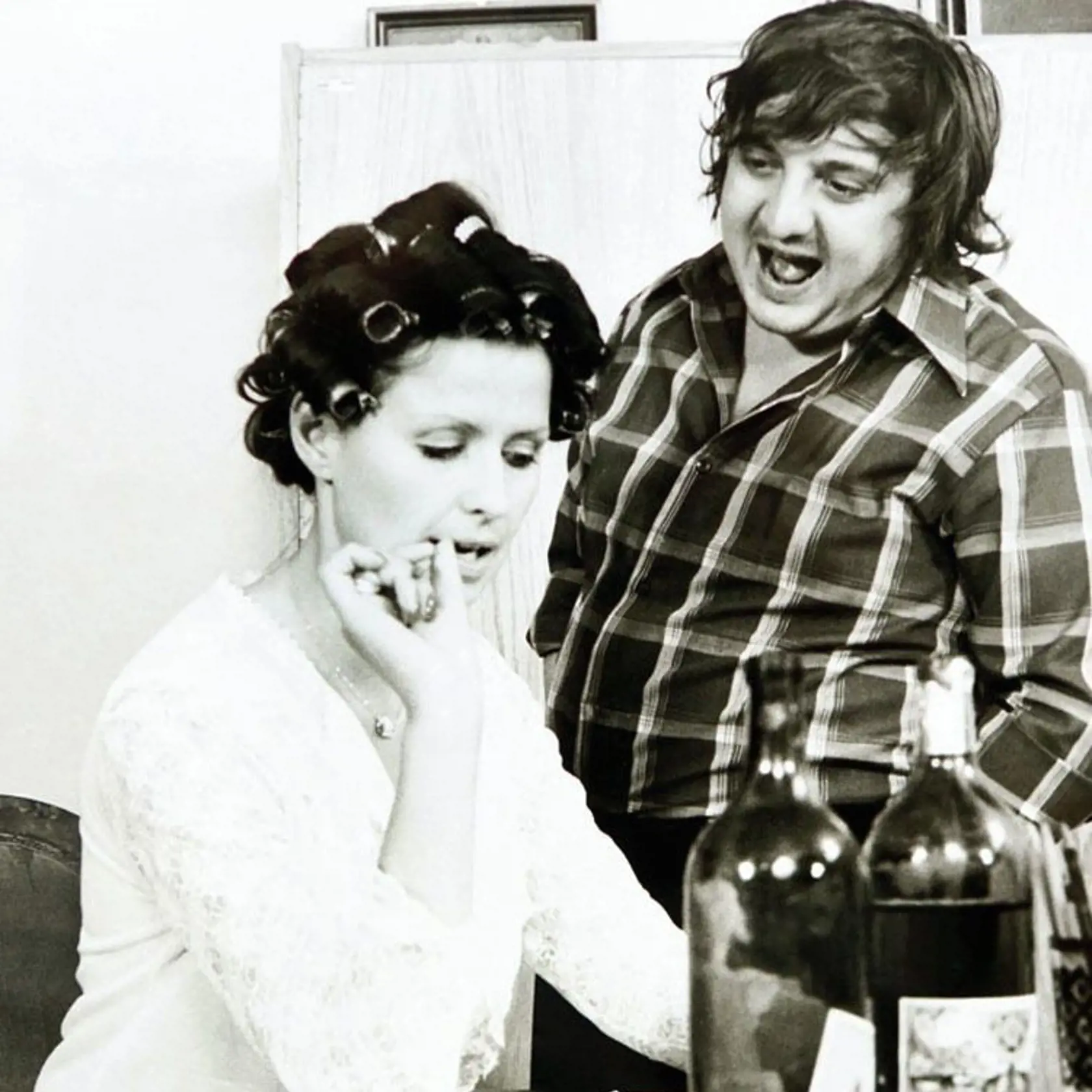 Eva Máziková a Marián Labuda vo filme Budík. 