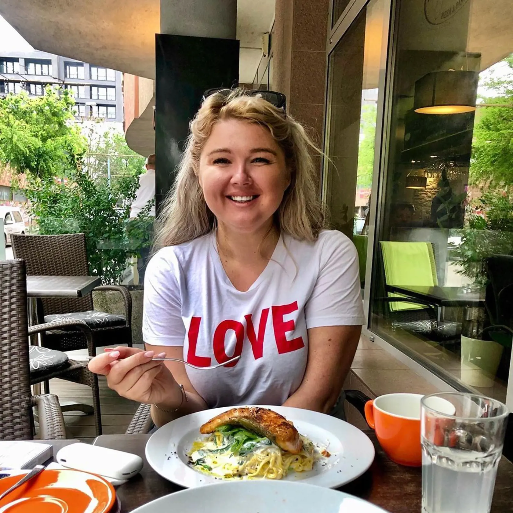 Pripravte si cestoviny podľa komičky Evelyn alebo herca Mariána Miezgu.