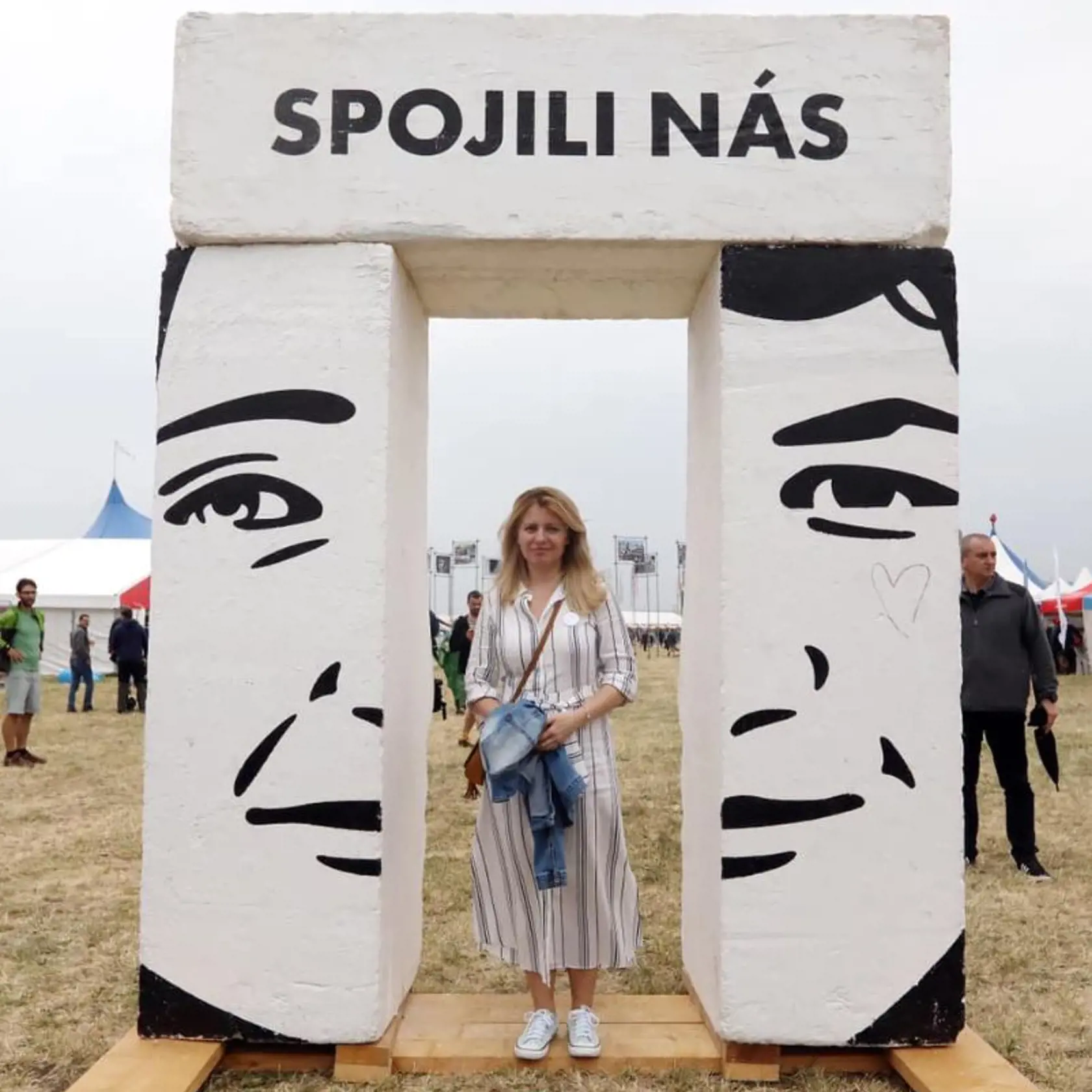 Symbolika a pamiatka na Jána Kuciaka a Martinu Kušnírovú. (archívny záber)