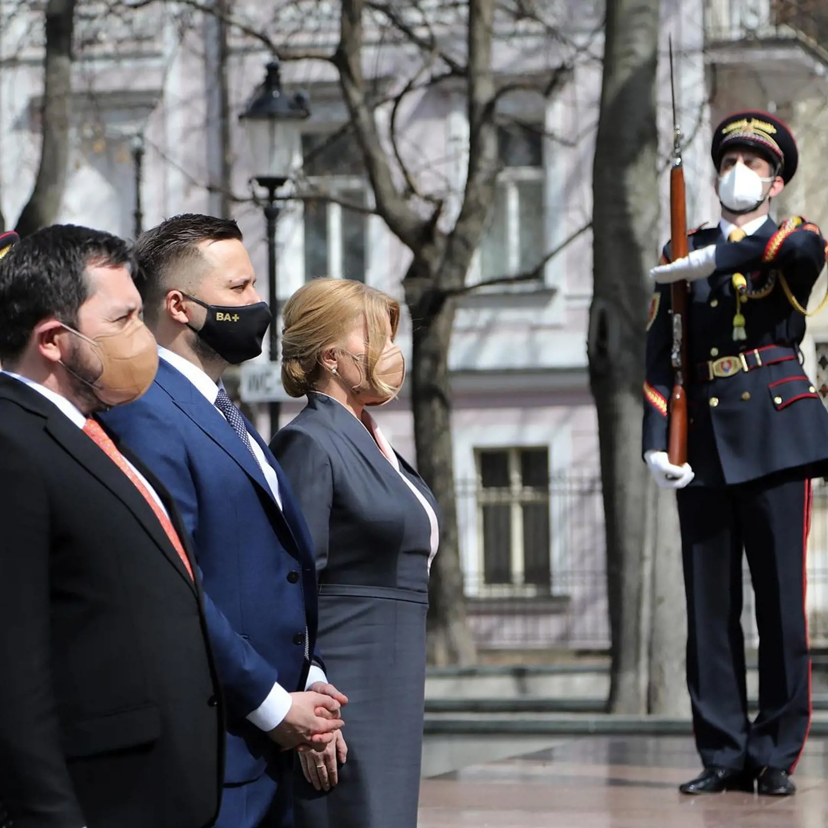 Zuzana Čaputová si s Matúšom Vallom pripomenula oslobodenie Bratislavy.