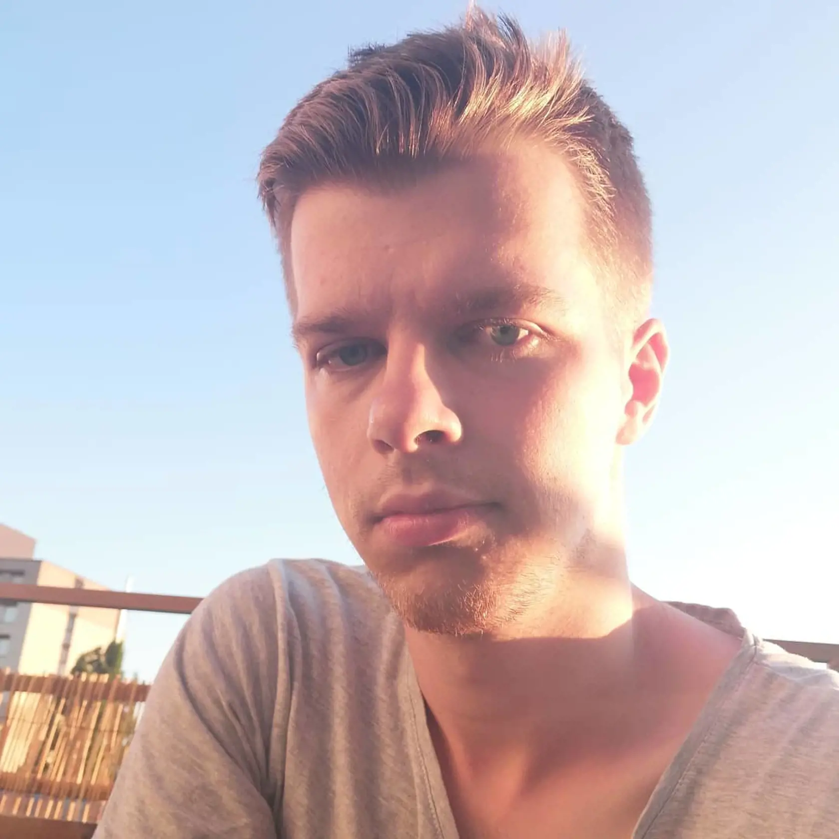 Matúš bol študentom Univerzity Komenského.