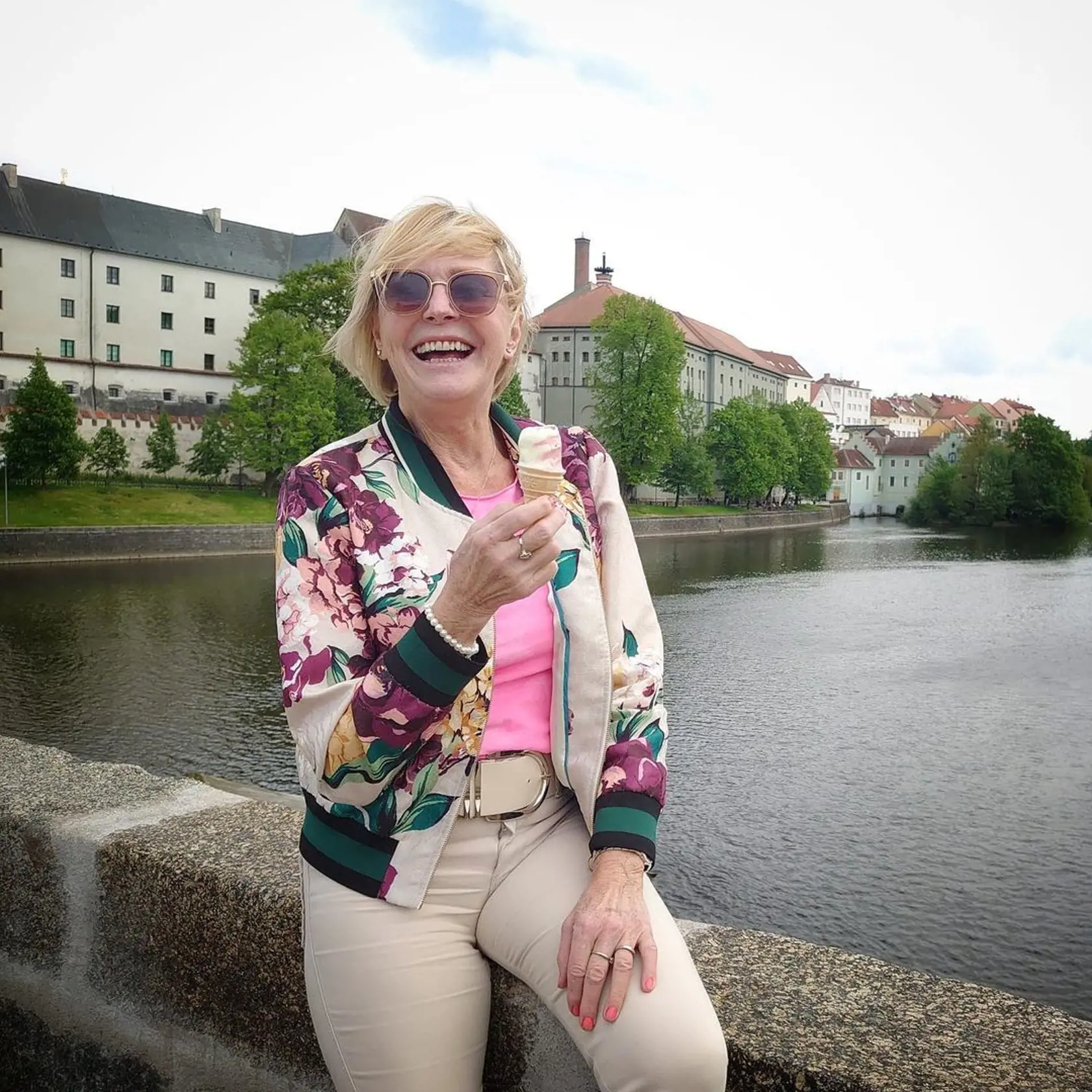 Pred koncertom si Helena Vondráčková dopriala zmrzlinu.