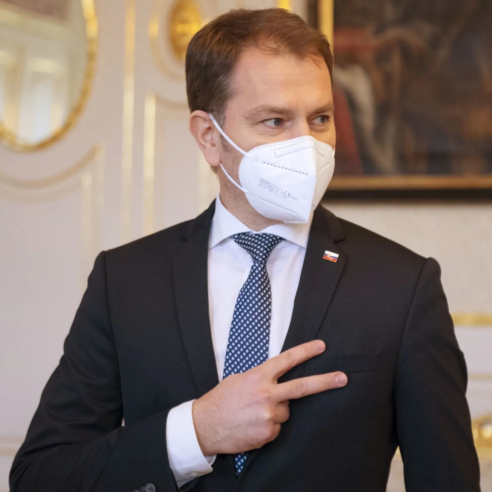 VÝMYSELNÍK
Odborník na
komunikáciu
hovorí, že Matovič
je výborným
rozprávačom
príbehov. Zdá sa,
že v obľube má
hlavne prívlastky
22 pre kolegov.