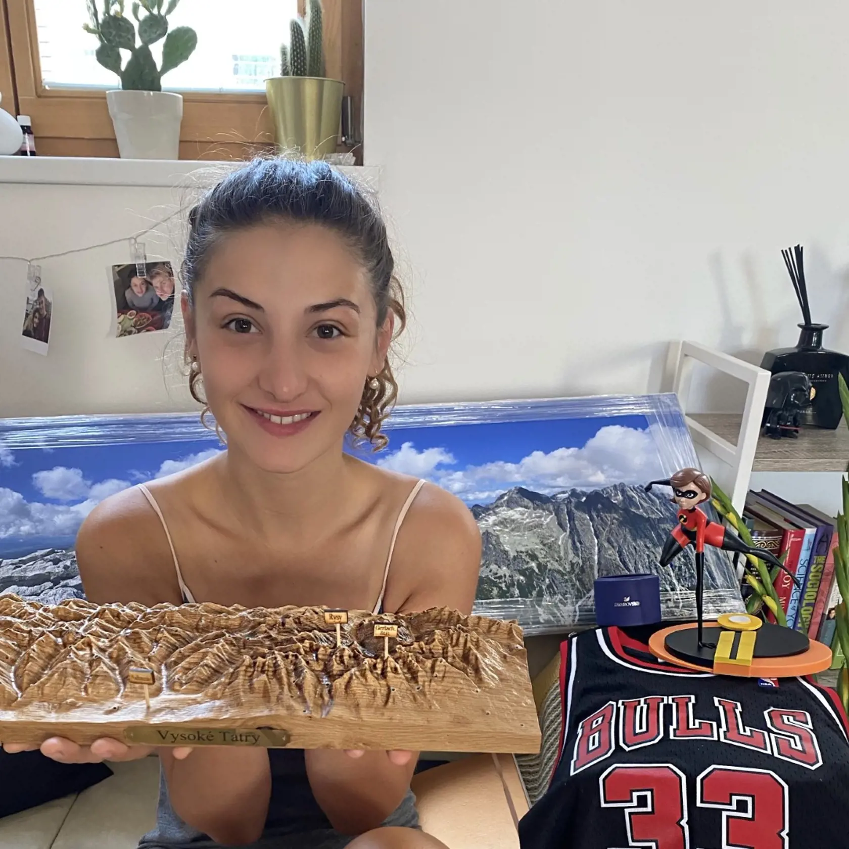 Od manžela dostala plno darčekov, vrátane vyrezávanej mapy Tatier.