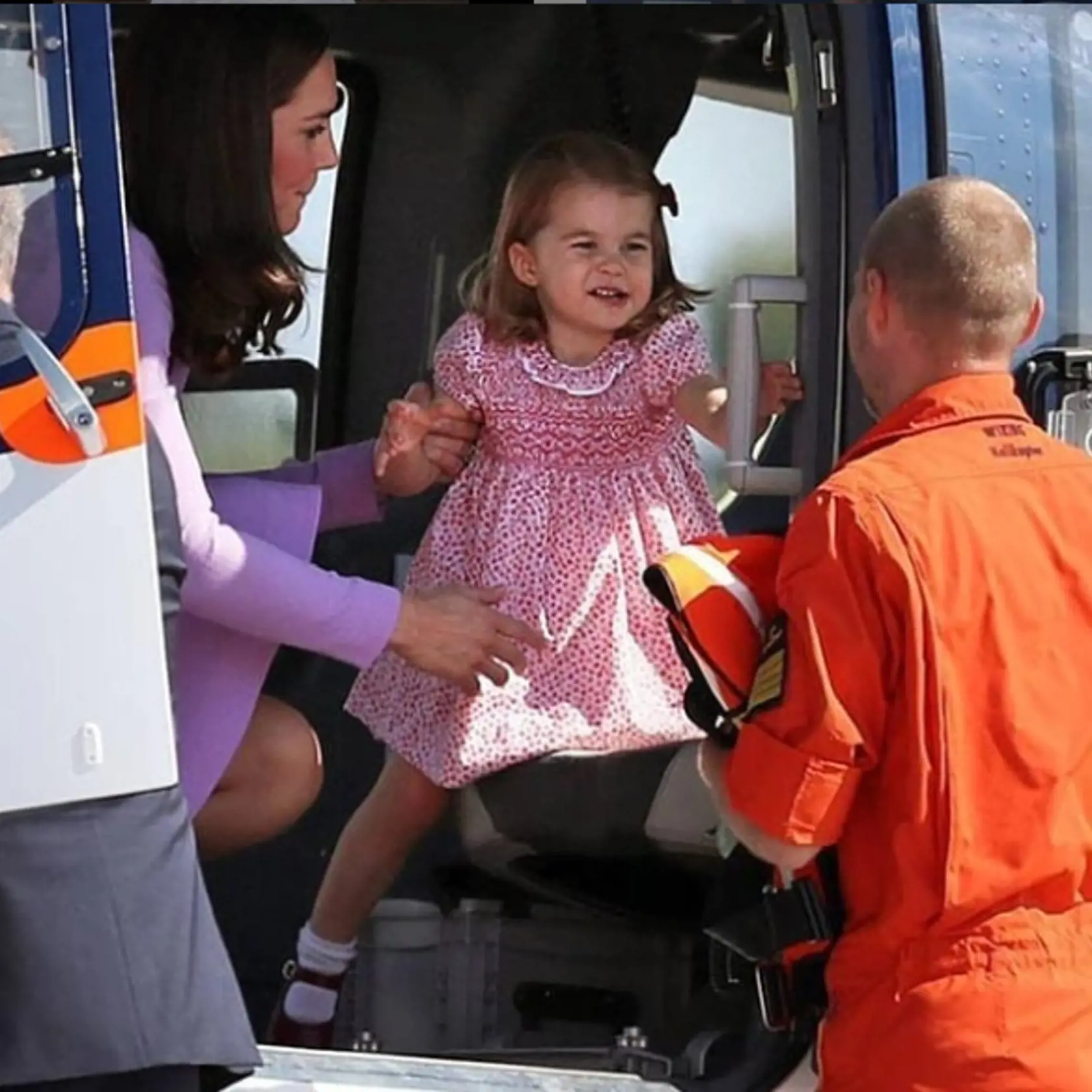 Princezná Charlotte nechcela nastúpiť do vrtuľníka.