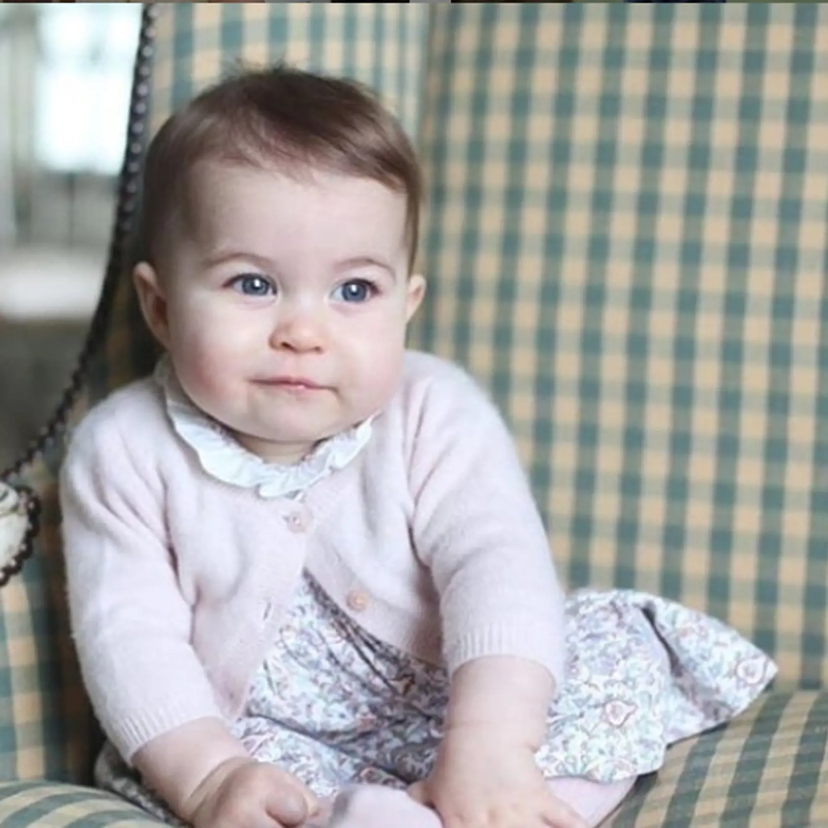 Uhádnete, kto to je? No predsa rozkošná princezná Charlotte!