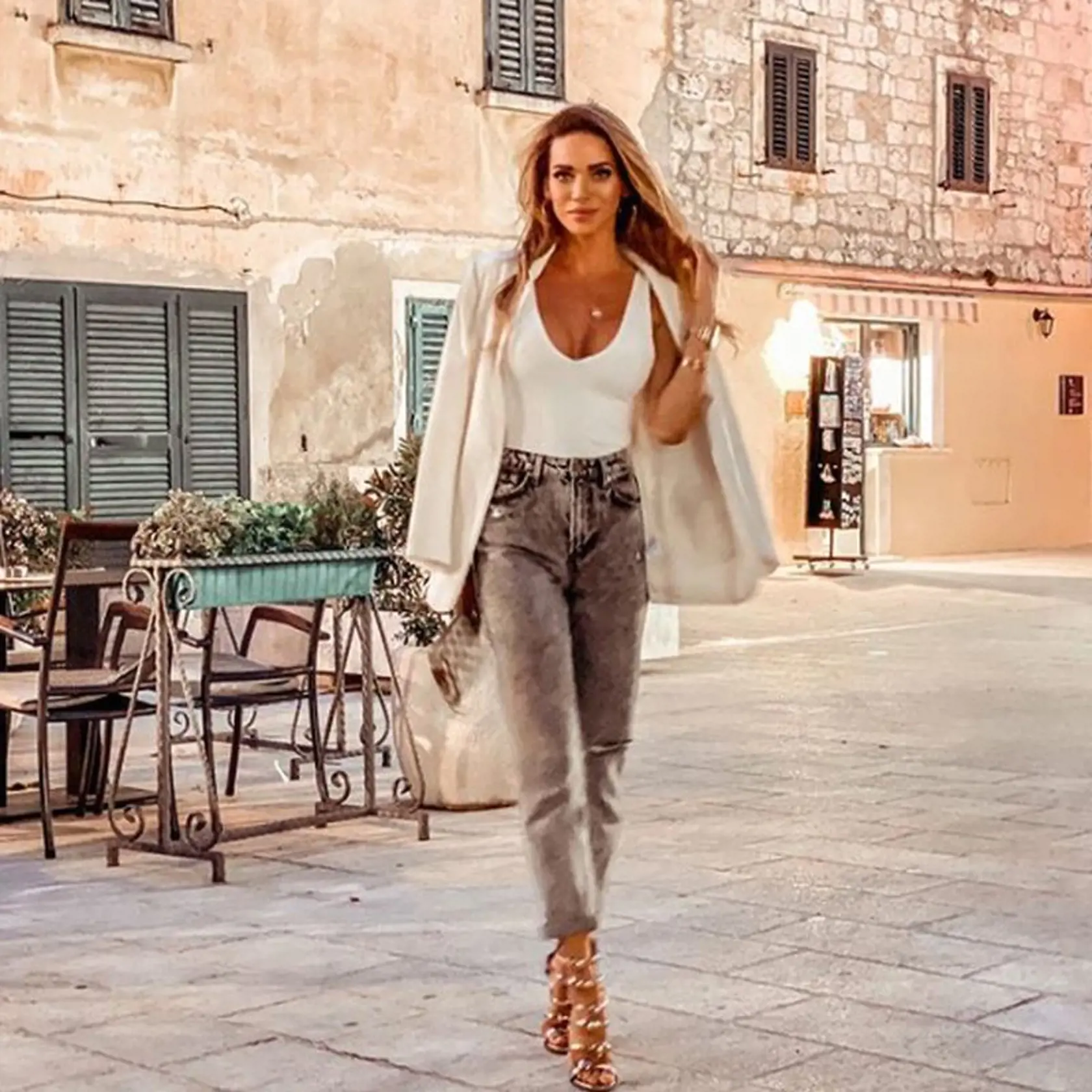 Andrea Verešová