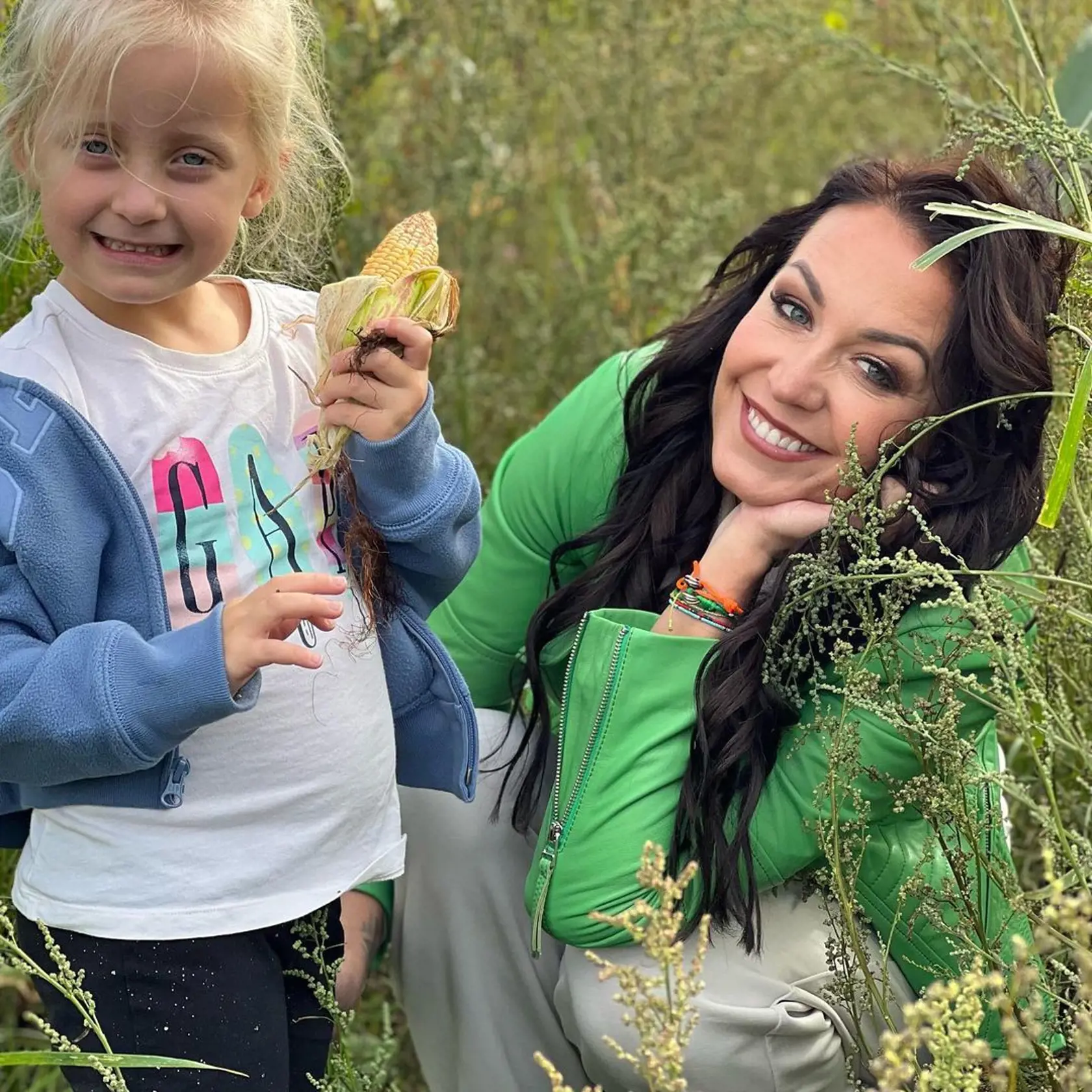 Mia Prachařová, Agáta Hanychová