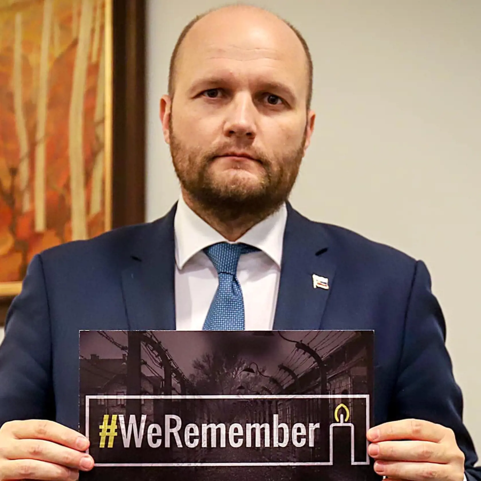 Do výzvy sa zapojilo viacero známych politikov a osobností: Na snímke Jaroslav Naď