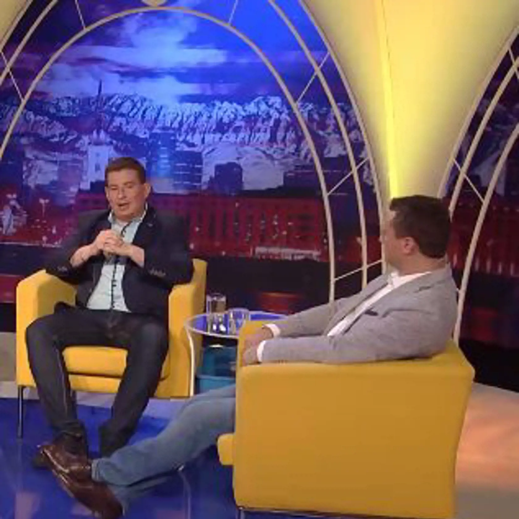 Patrik Herman počas natáčania utŕžil facku a pochválil sa tým v relácii Nikto nie je dokonalý.