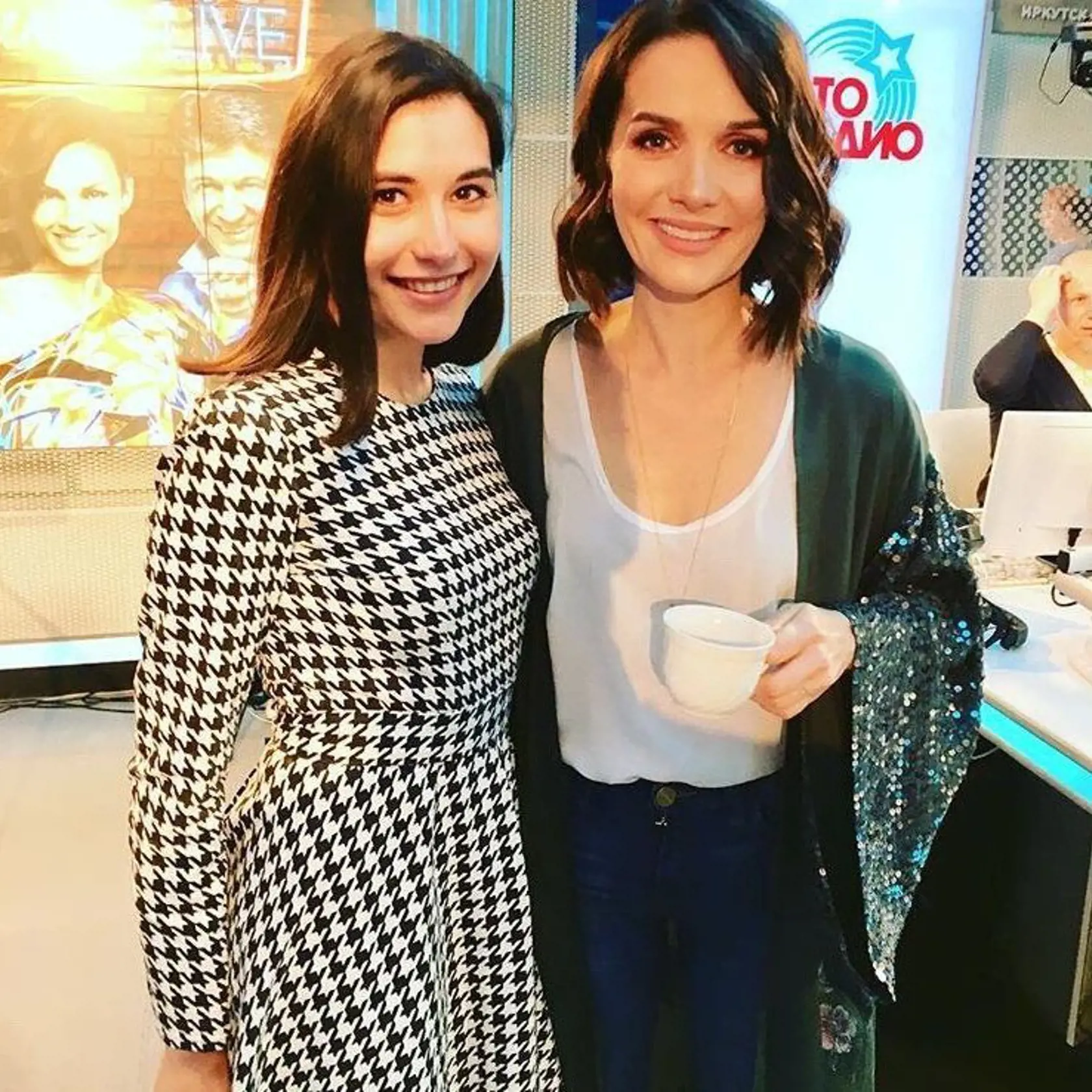 Krátky účes štyridsiatničku Nataliu Oreiro omladil.