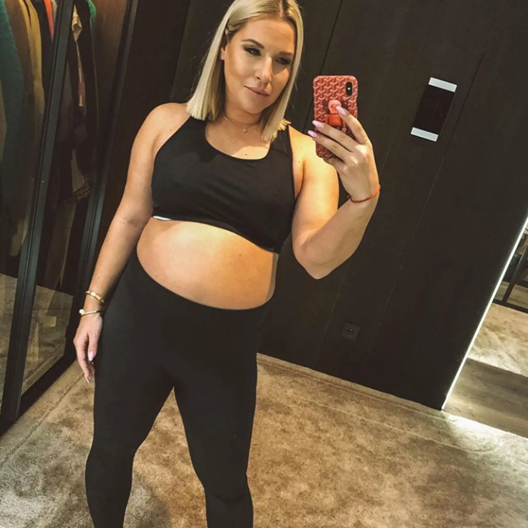 Dominika Cibulková si tehotenstvo užíva.