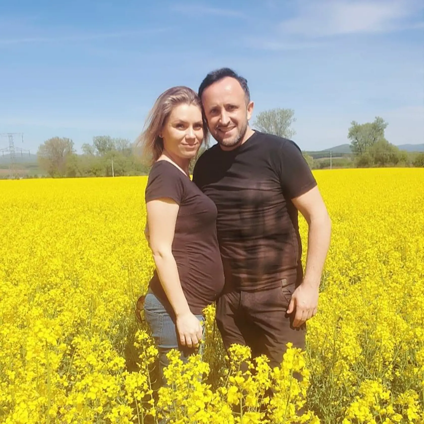 Ondrej Kandráč prežíva so svojou rodinou najkrajšie chvíle v živote. Po deťoch Ondrejovi a Eme, sa tešia z dcéry, ktorej dali meno Mária.