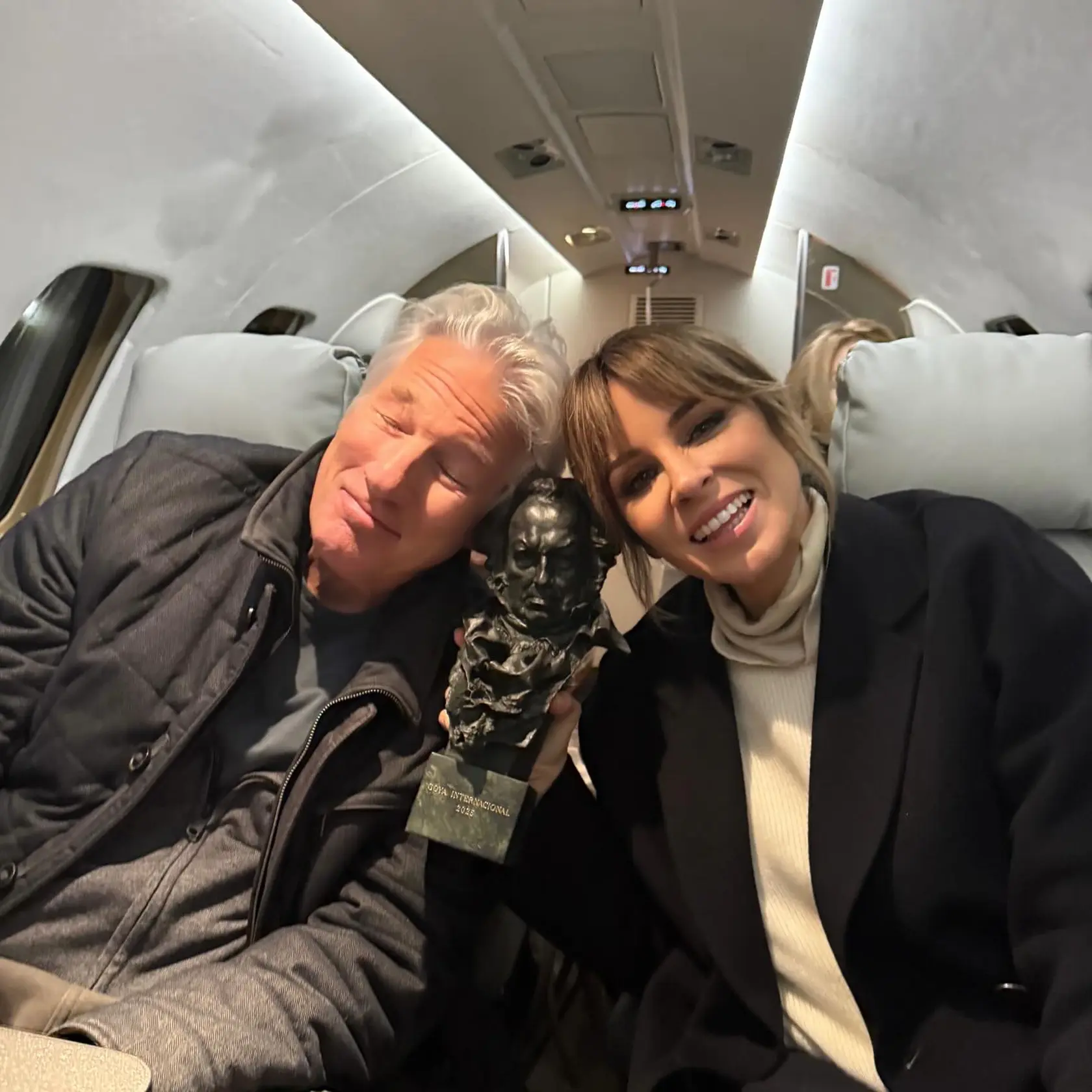 Alejandra a Richard Gere žijú teraz v Španielsku.