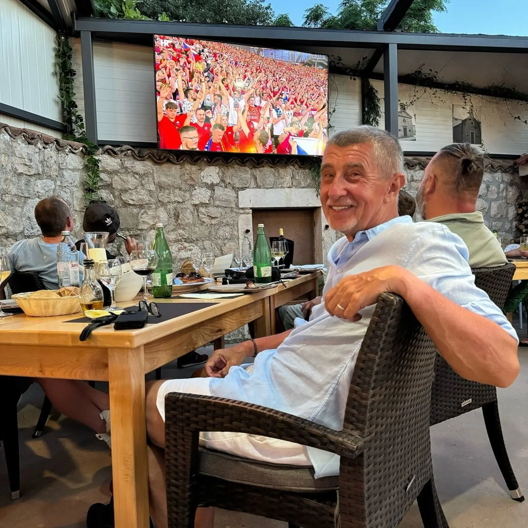 Andrej Babiš si doprial si malé voľno pri mori.