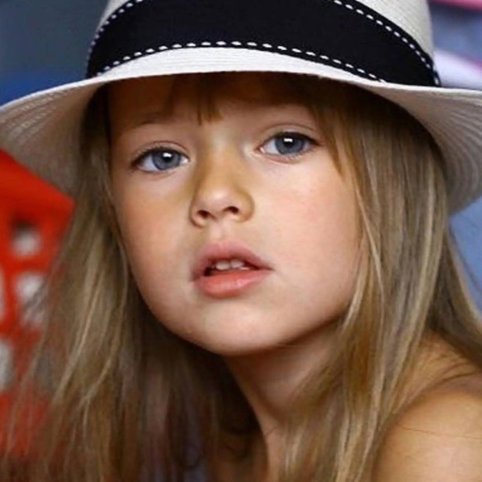 Kristina Pimenova bola najkrajším dievčatkom na svete. Začínala ako modelka už v 4 rokoch.